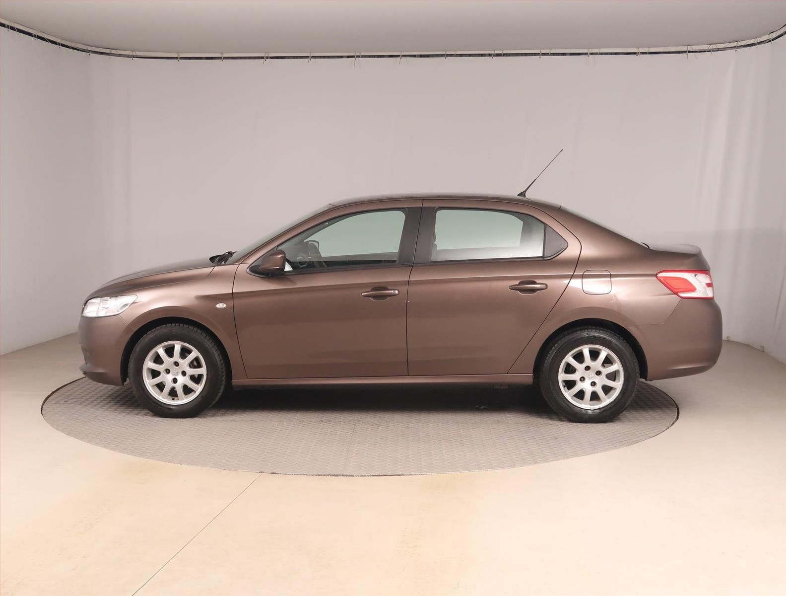 Peugeot 301, 1.6 VTi, Klima, Tempomat - fotka 3