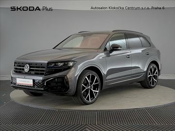 3,0TDI210 kW R-line 8TT Pano