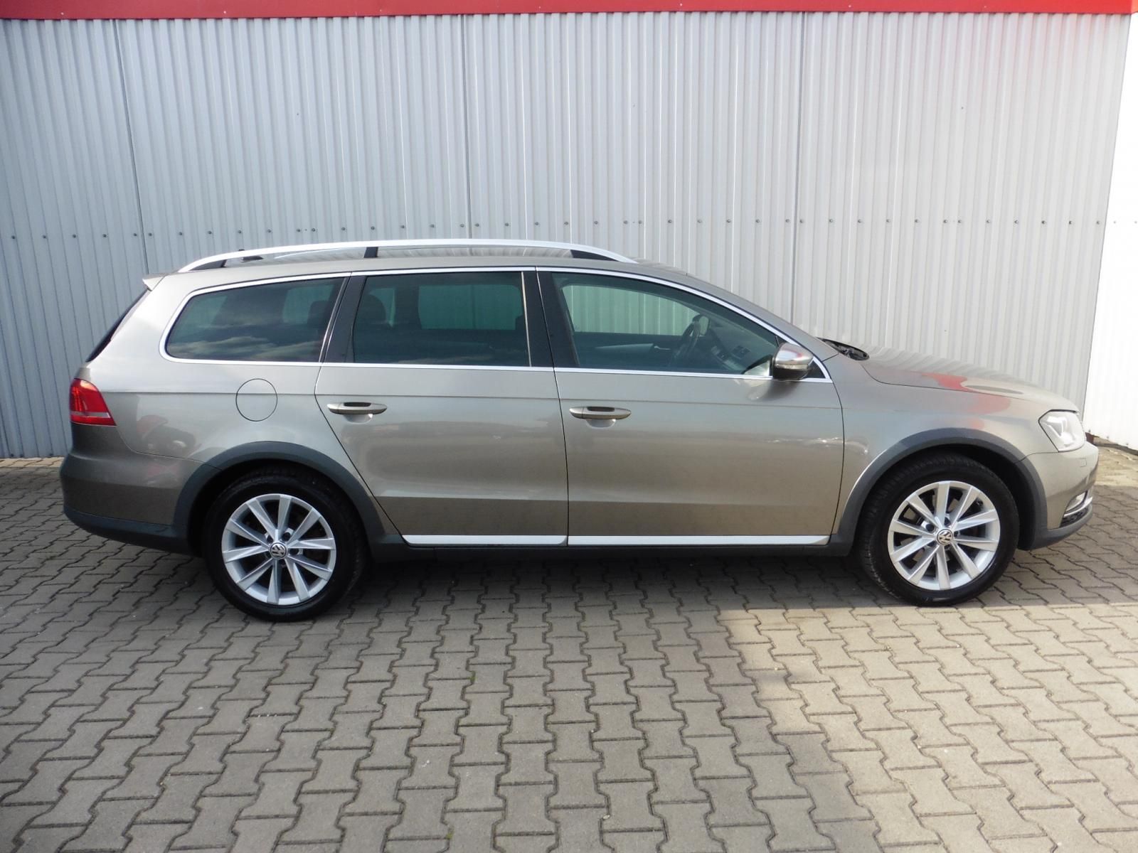 Volkswagen Passat Variant, 2,0 TDI Alltrack 4motion DSG - fotka 4