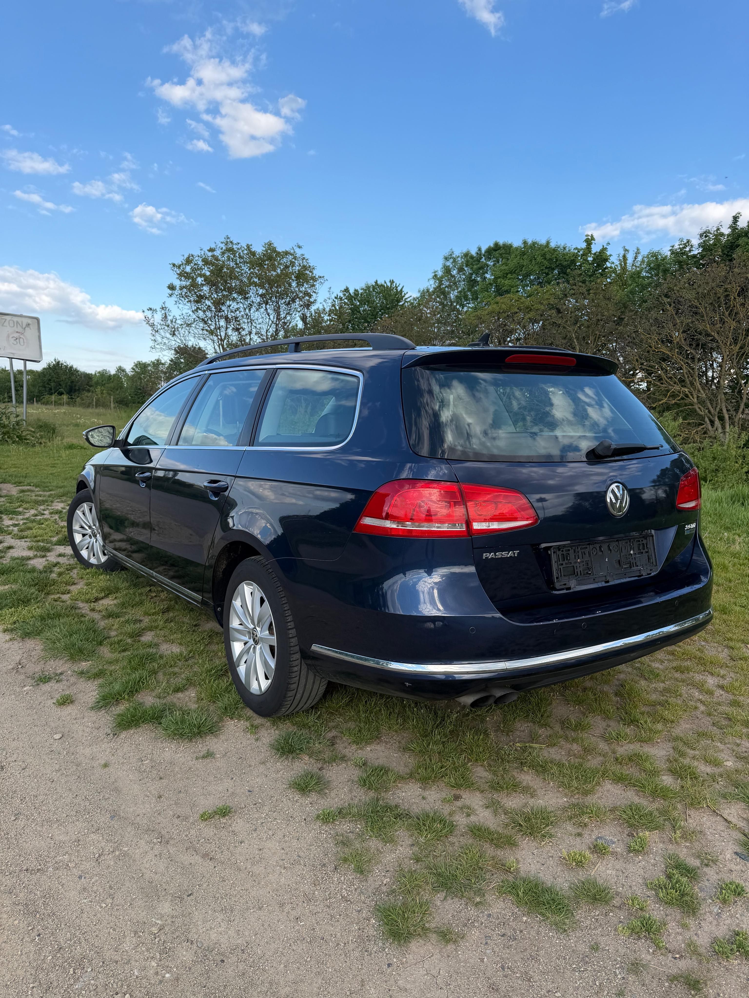 Volkswagen Passat, 2.0 TDI*103kW*DSG*HIGHLINE - fotka 6