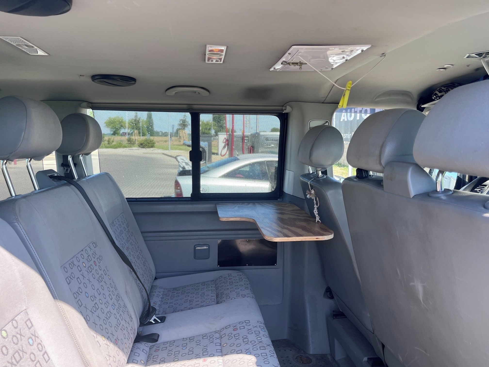 Volkswagen Transporter, TRANSPORTER 1,9 TDI-9 míst-taž - fotka 5