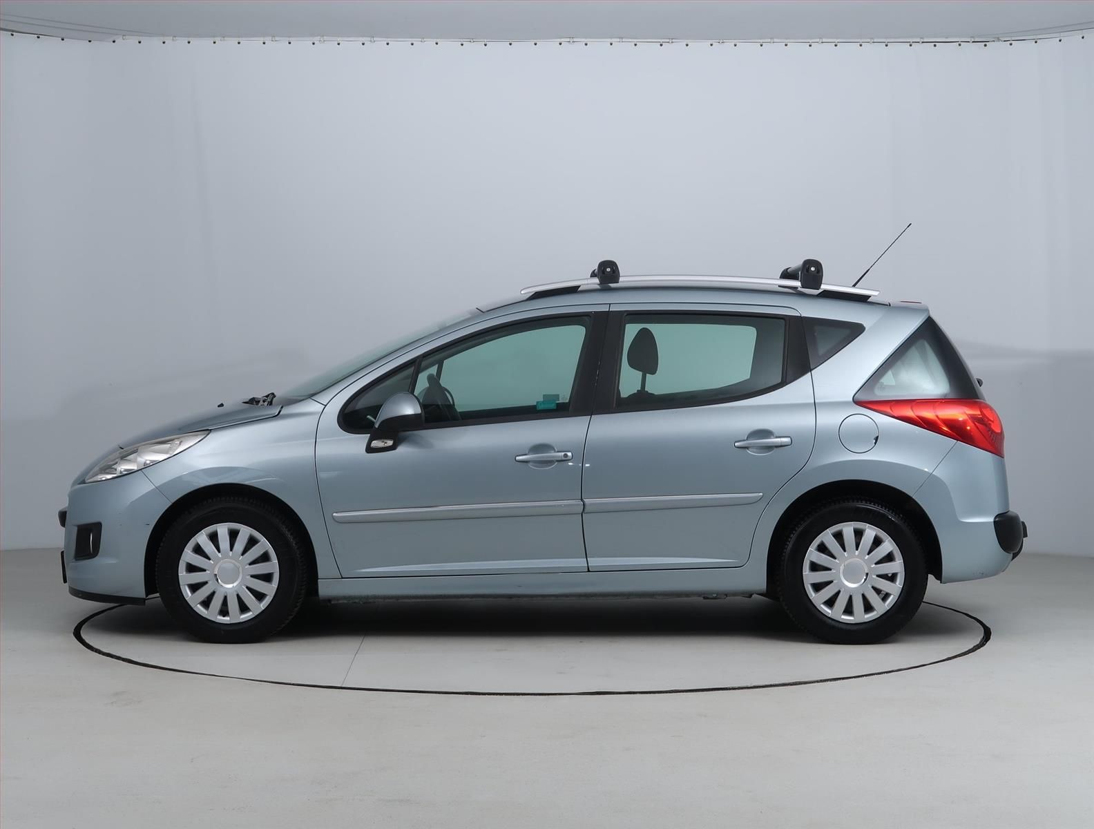 Peugeot 207, 1.4 VTi, Serv.kniha, po STK - fotka 3