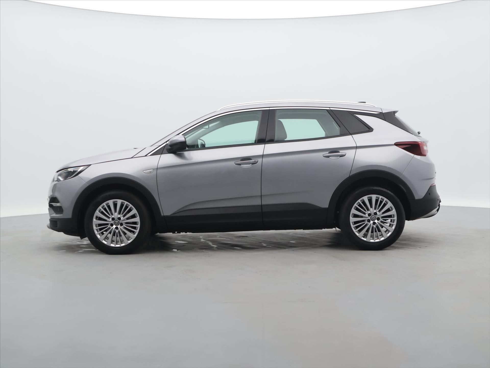 Opel Grandland X, 2,0 CDTI 130KW Aut. INNOVATION - fotka 4
