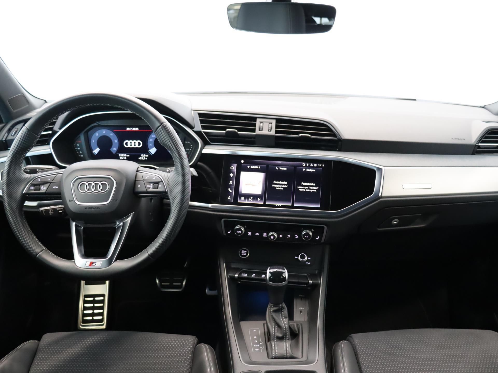Audi Q3, Sline 35 TDI quattro Stronic - fotka 5