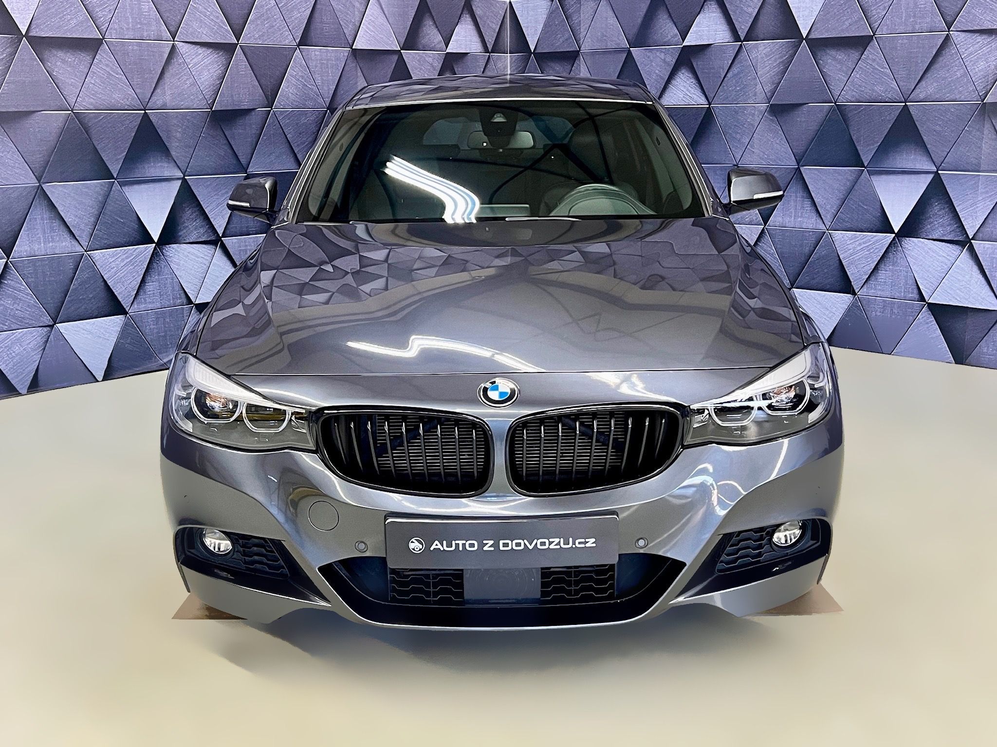 BMW Řada 3, 320d GT xDrive M-PAKET - fotka 3