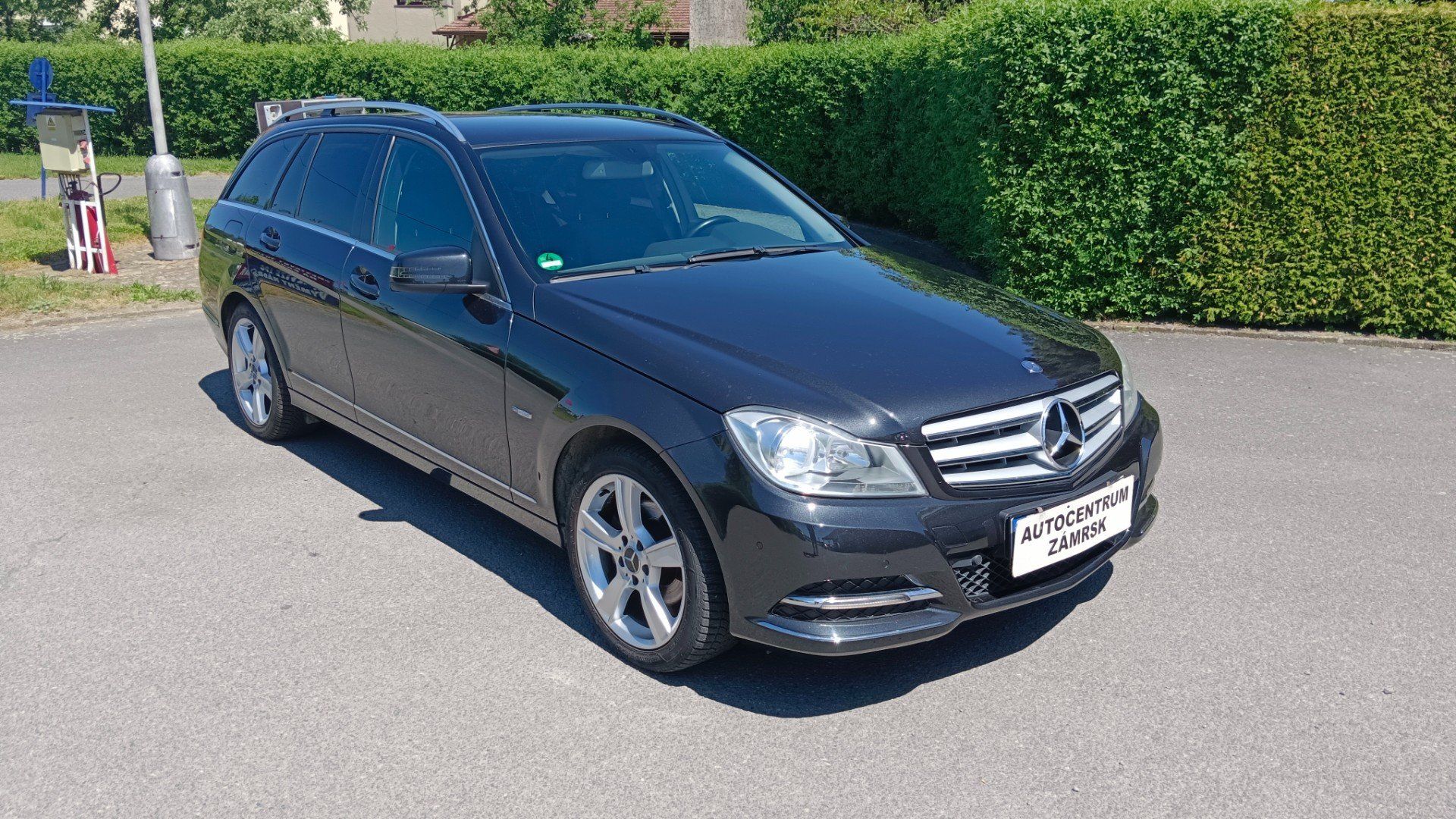 Mercedes-Benz Třídy C, 1.8 I 135KW - fotka 2