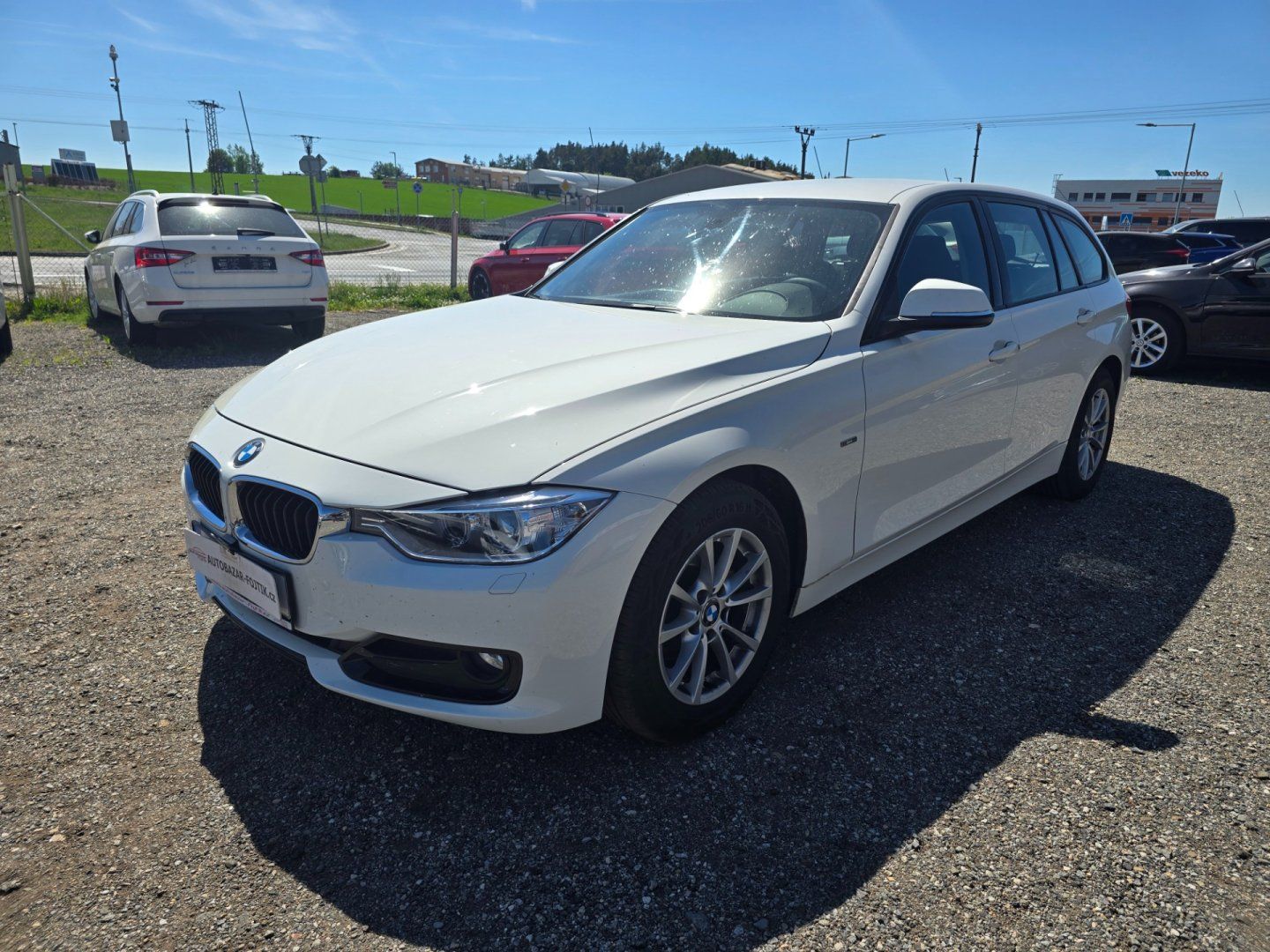 BMW Řada 3, 316D Sport - fotka 3