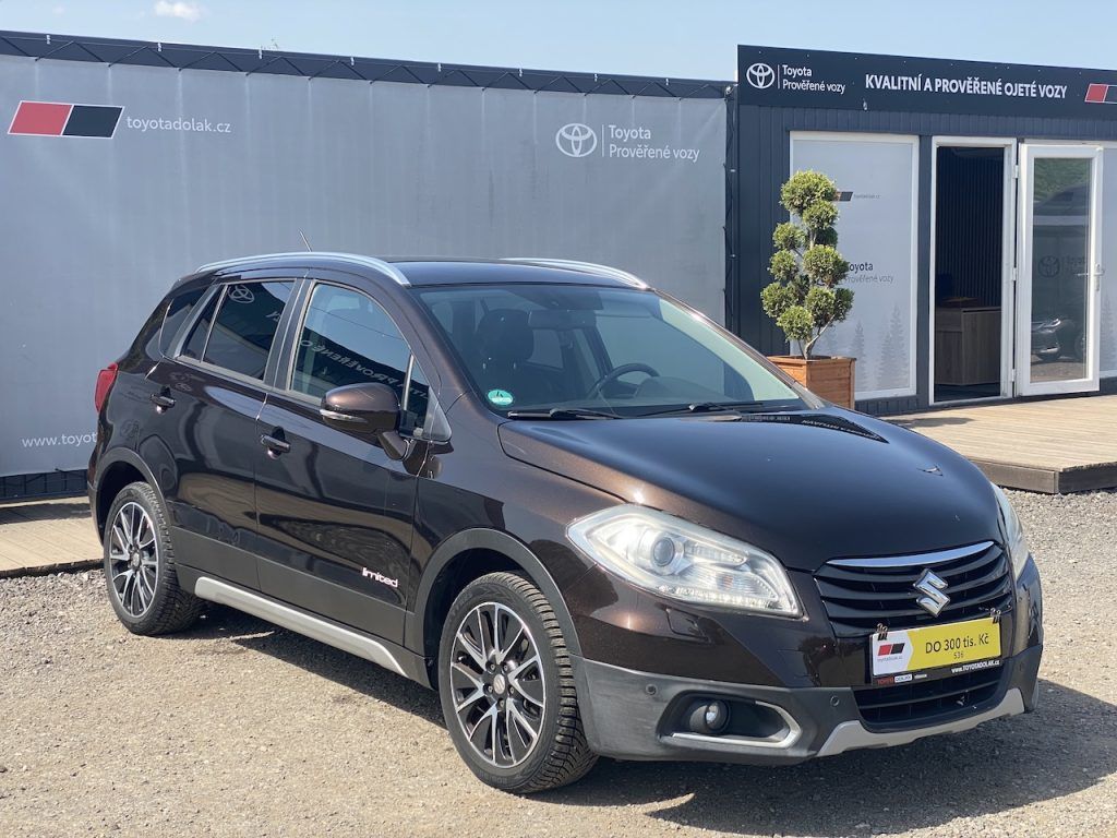 Suzuki SX4 S-Cross, 1.6i, tažné, klima, automat