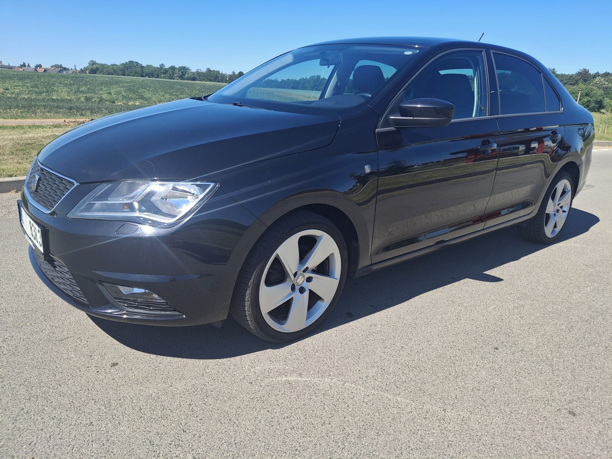 Seat Toledo, 1.2 TSI ,ALU,KLIMA,ABS,6RYCH - fotka 5