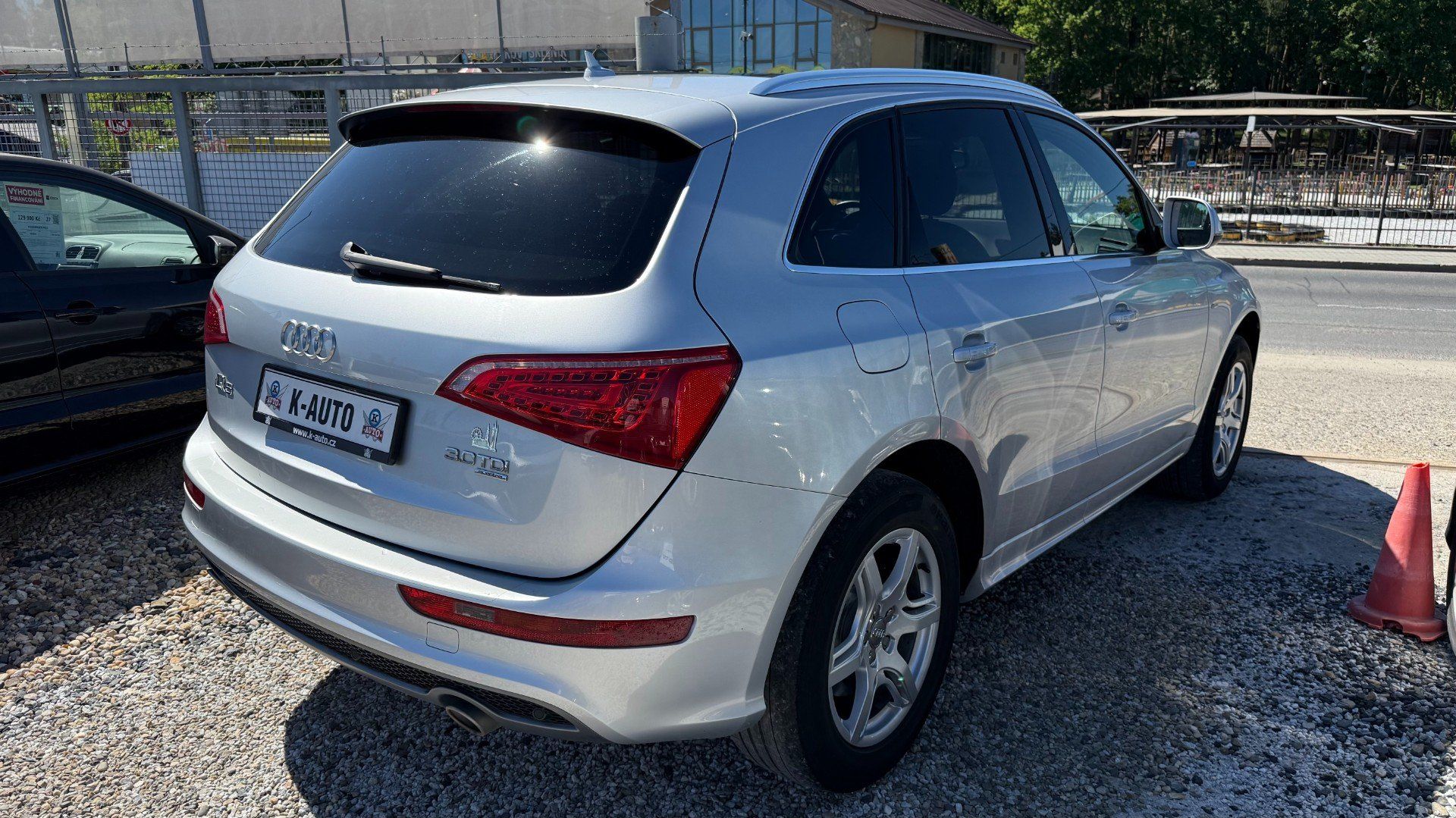 Audi Q5, 3.0TDI 176kW *A/T*Tažné*Pano* - fotka 4