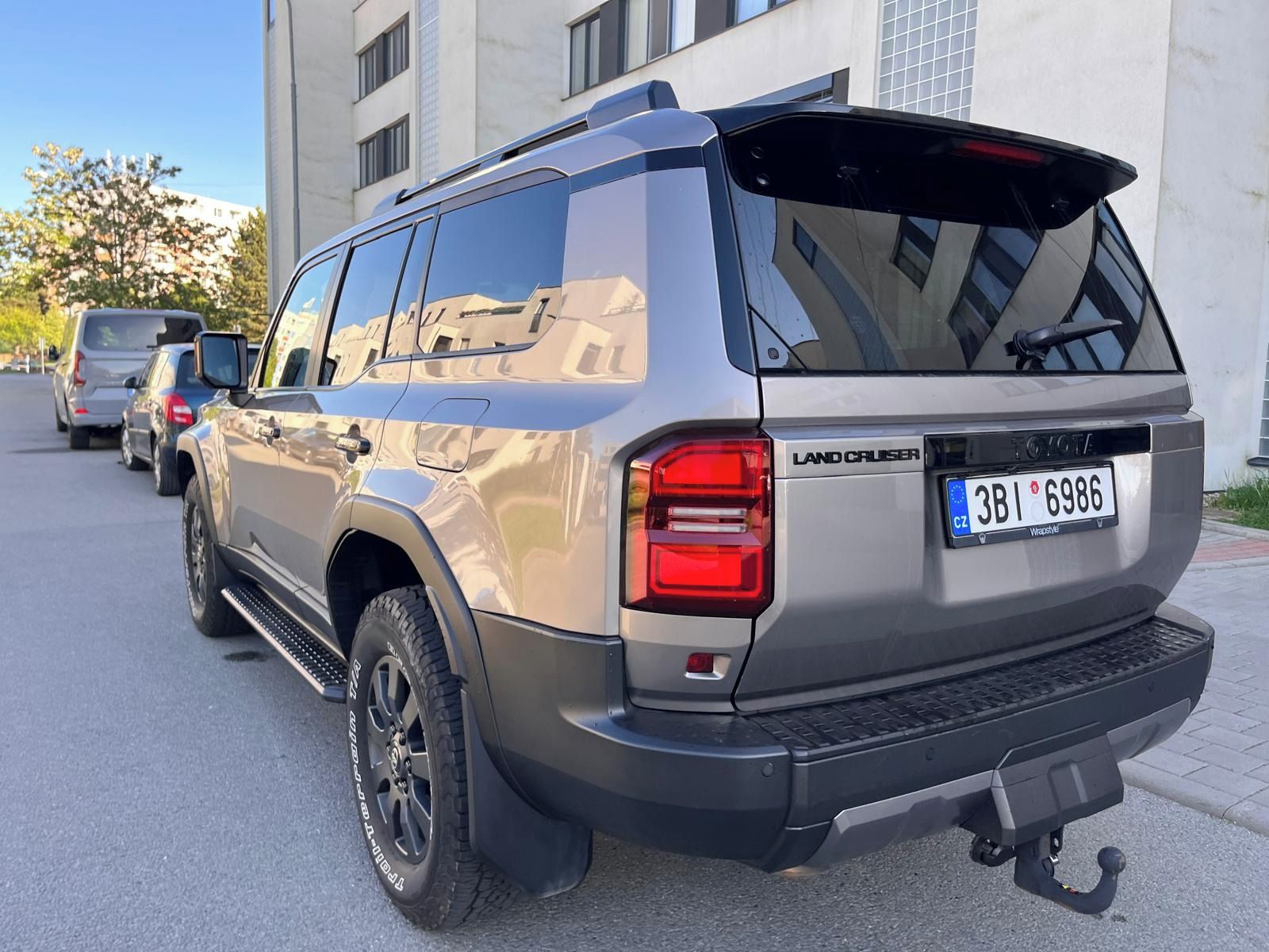 Toyota Land Cruiser, 250 2.8D 8AT INVINCIBLE - fotka 3
