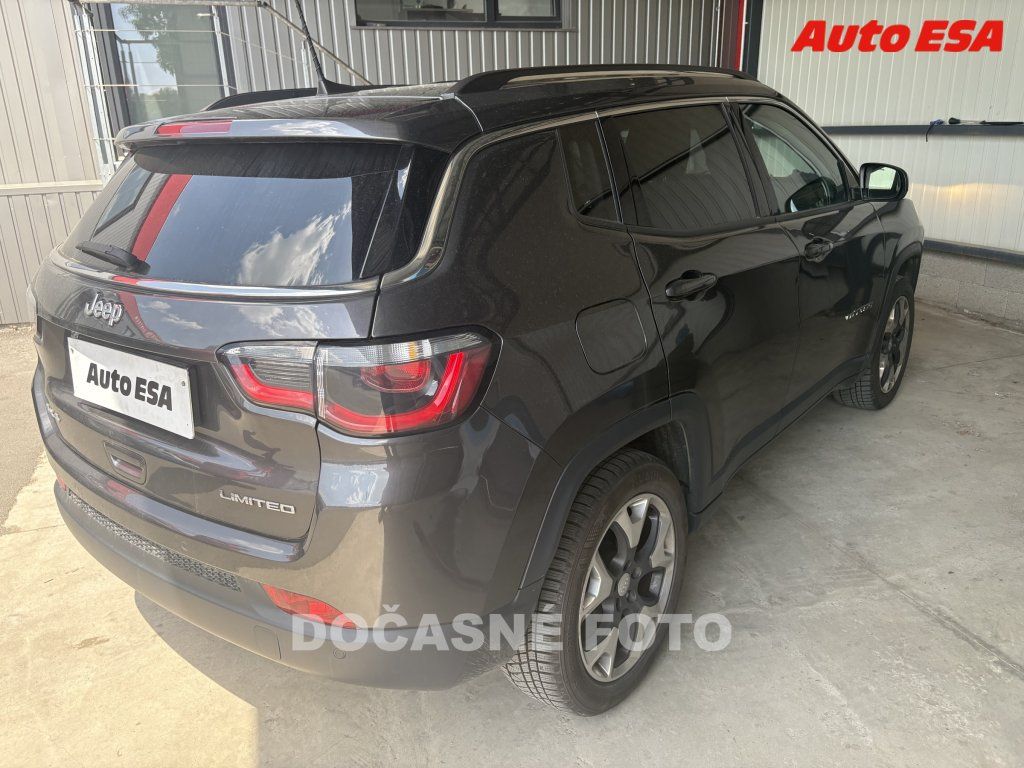 Jeep Compass, 2.0 - fotka 2