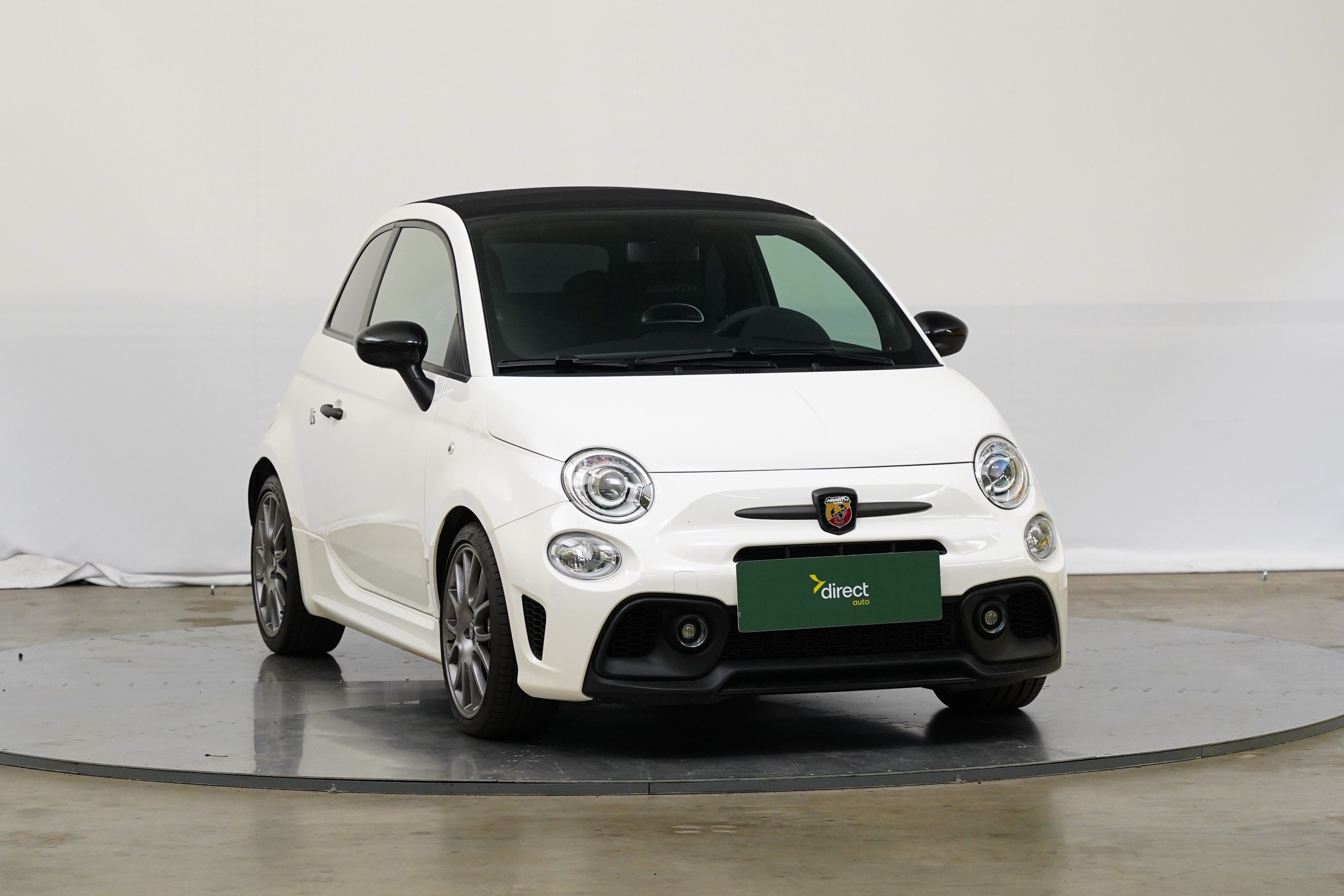 Fiat 500, 1.4 i 132 kW T-Jet - fotka 2