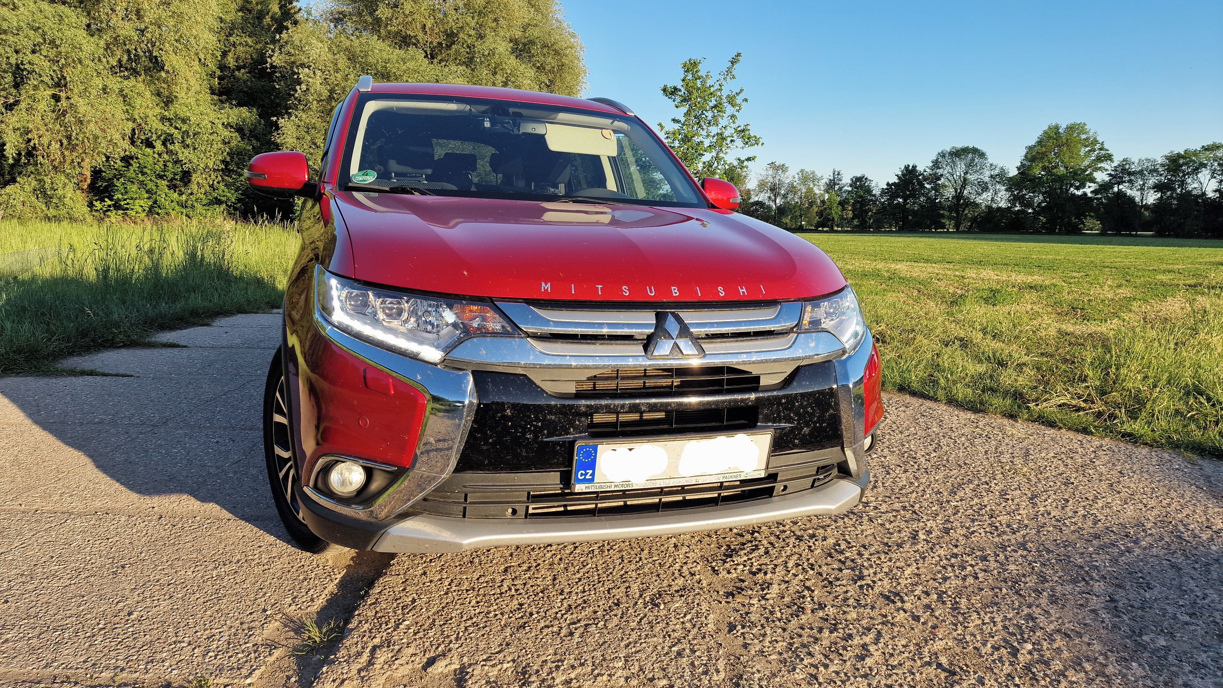 Mitsubishi Outlander, Pravidelný servis,TOP STAV,4x4