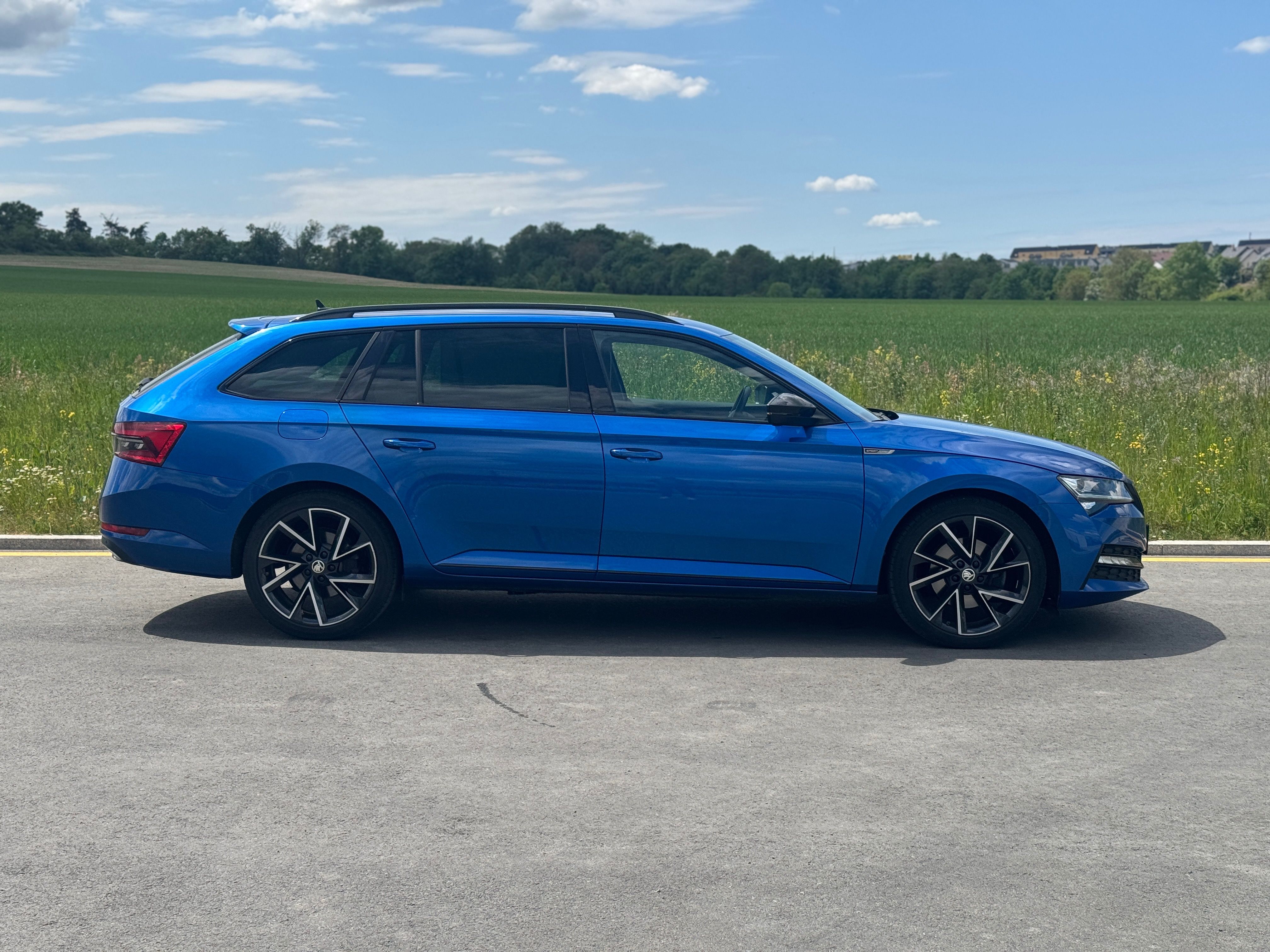 Škoda Superb, 2.0 TDi 147kw SportLine DSG - fotka 5