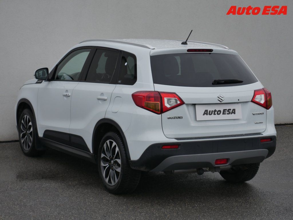 Suzuki Vitara, 1.6 DDIS,ČR,4x4,AT - fotka 6
