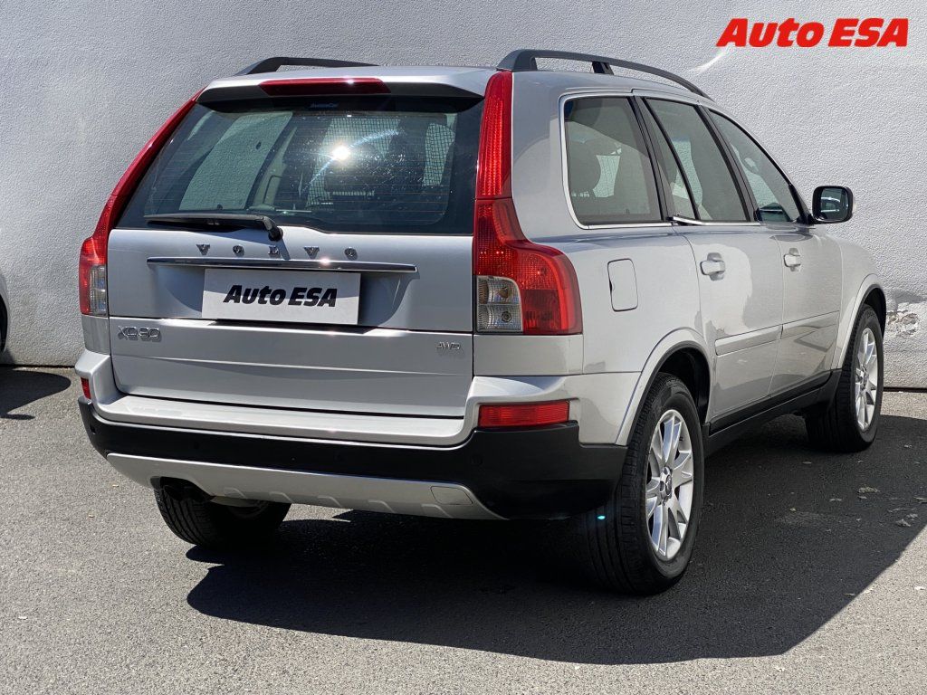 Volvo XC90, 2.4 D5,AT - fotka 4