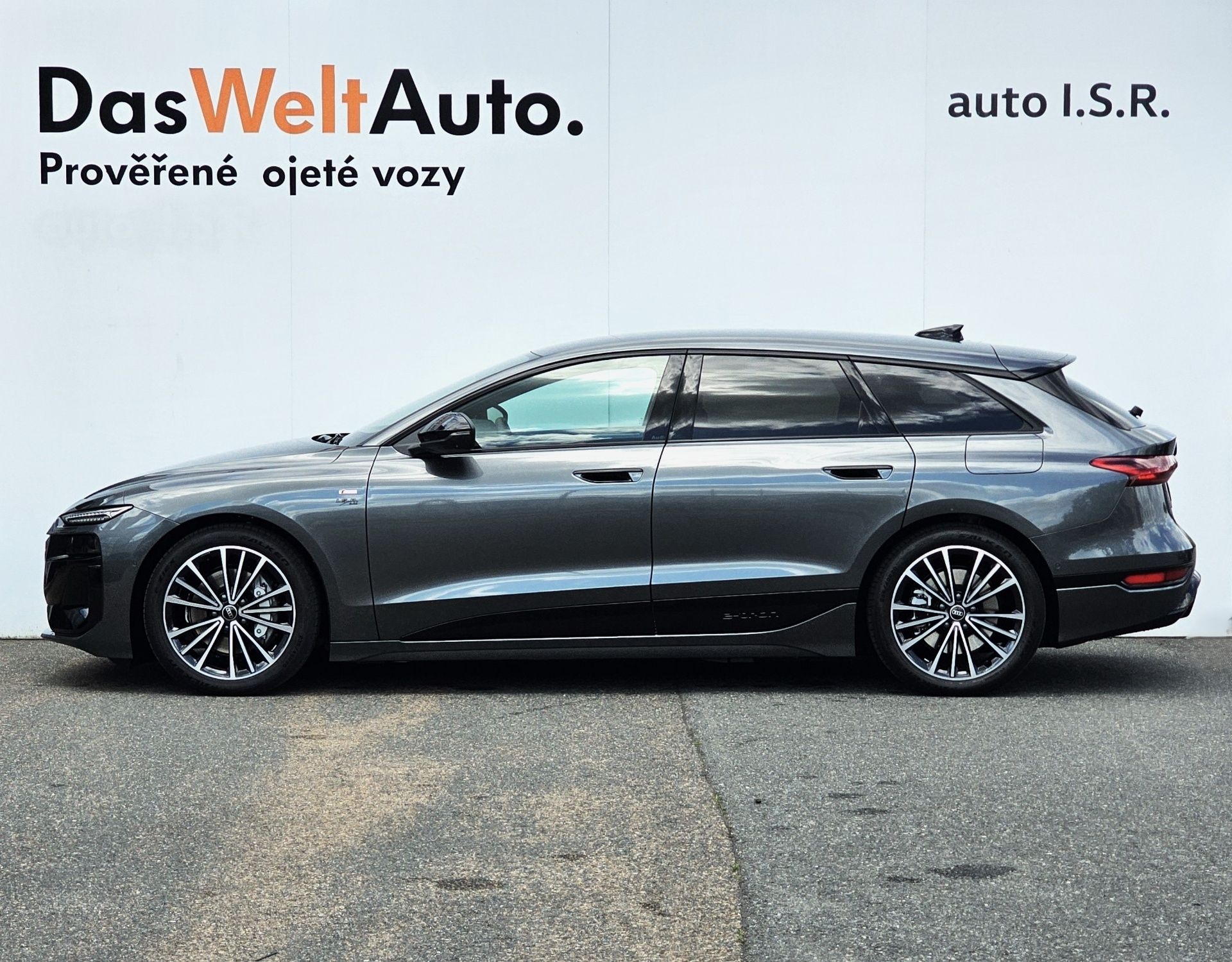 Audi A6 Avant, e-tron 315 kW 100 kWh S-LINE Q - fotka 3