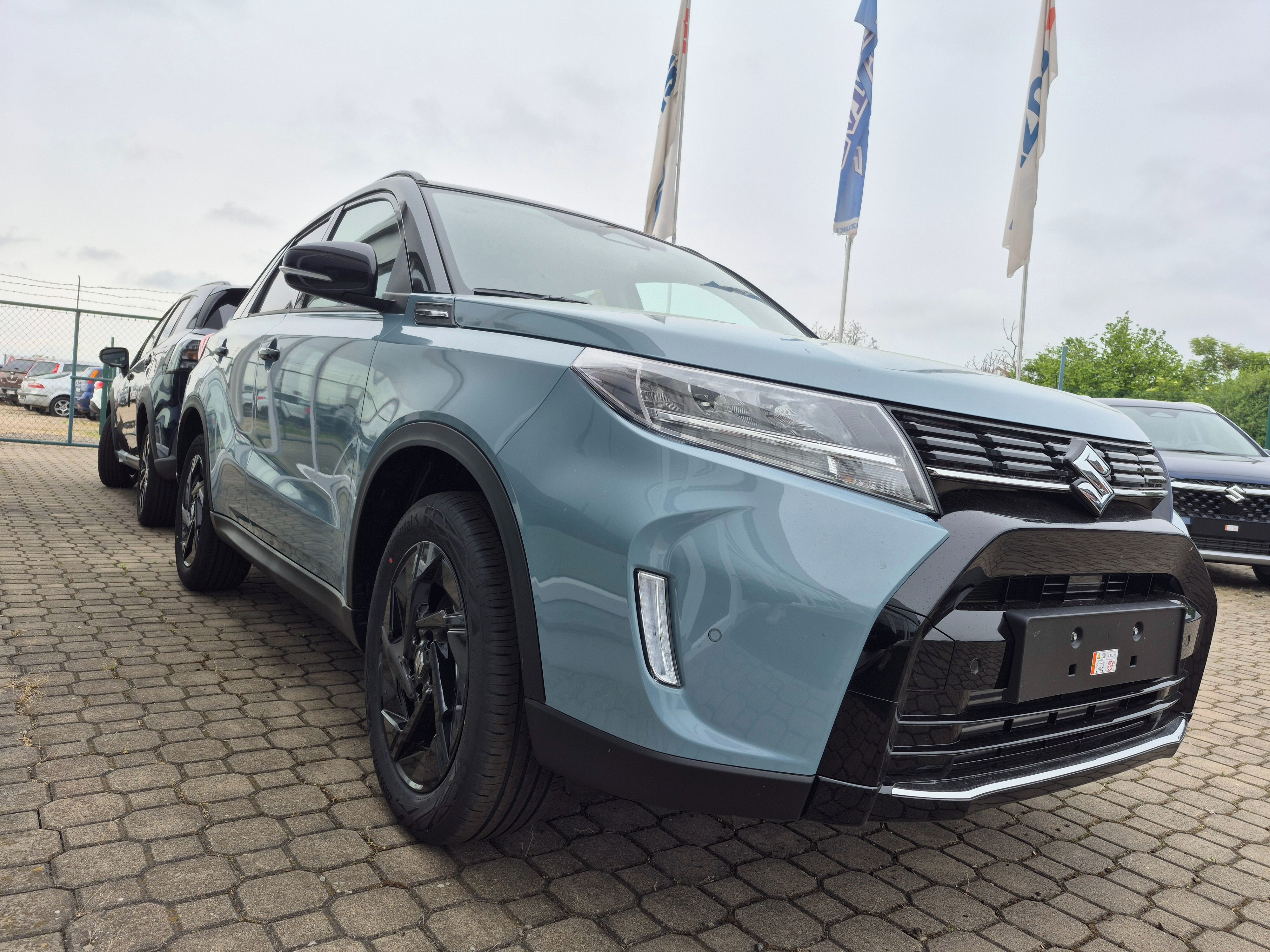 Suzuki Vitara, 1,4 Elegance 4x4 AllGrip Black - fotka 5