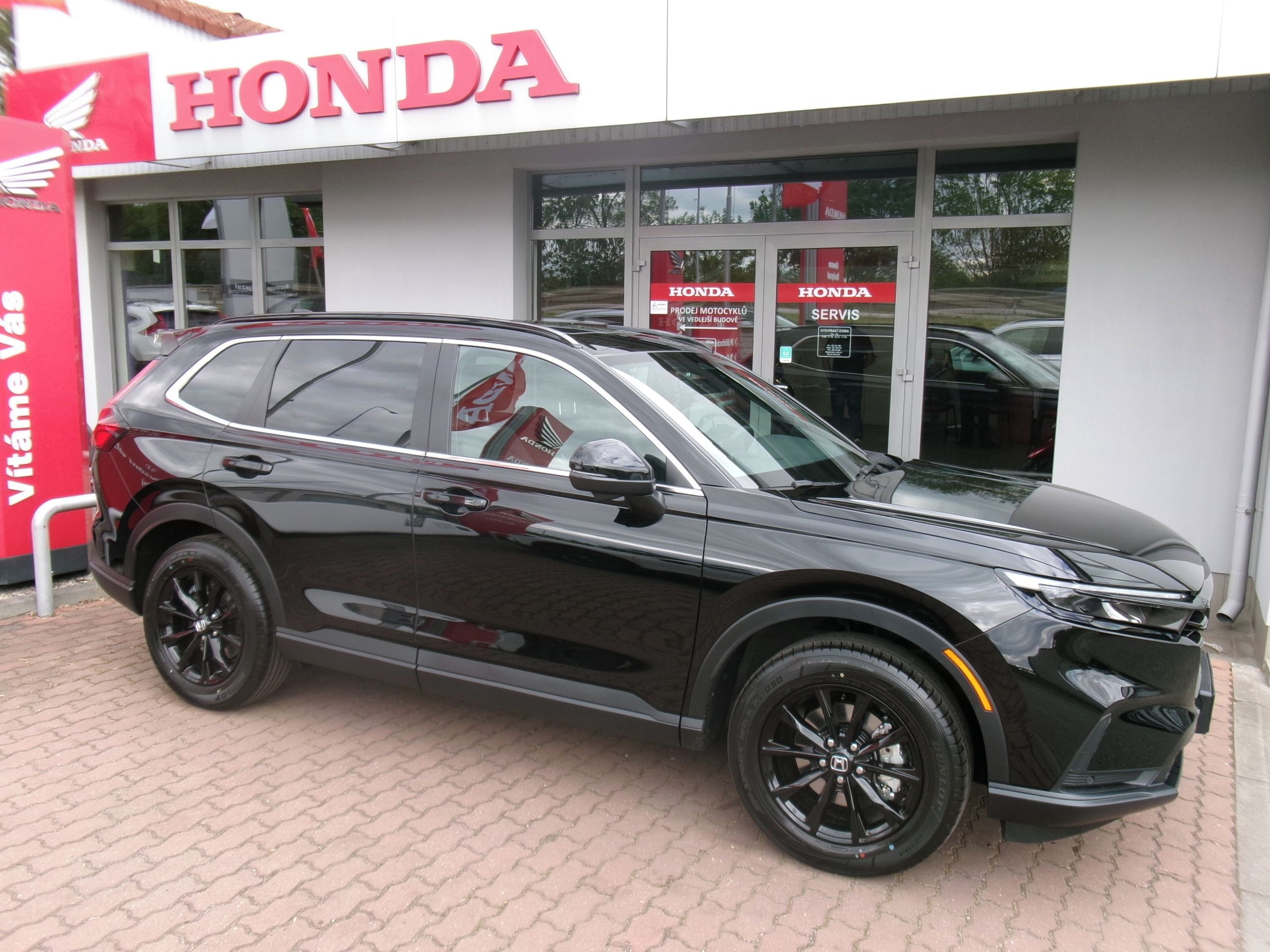 Honda CR-V, 2.0e:HEV 4x4 ELEGANCE PLUS 26 - fotka 3