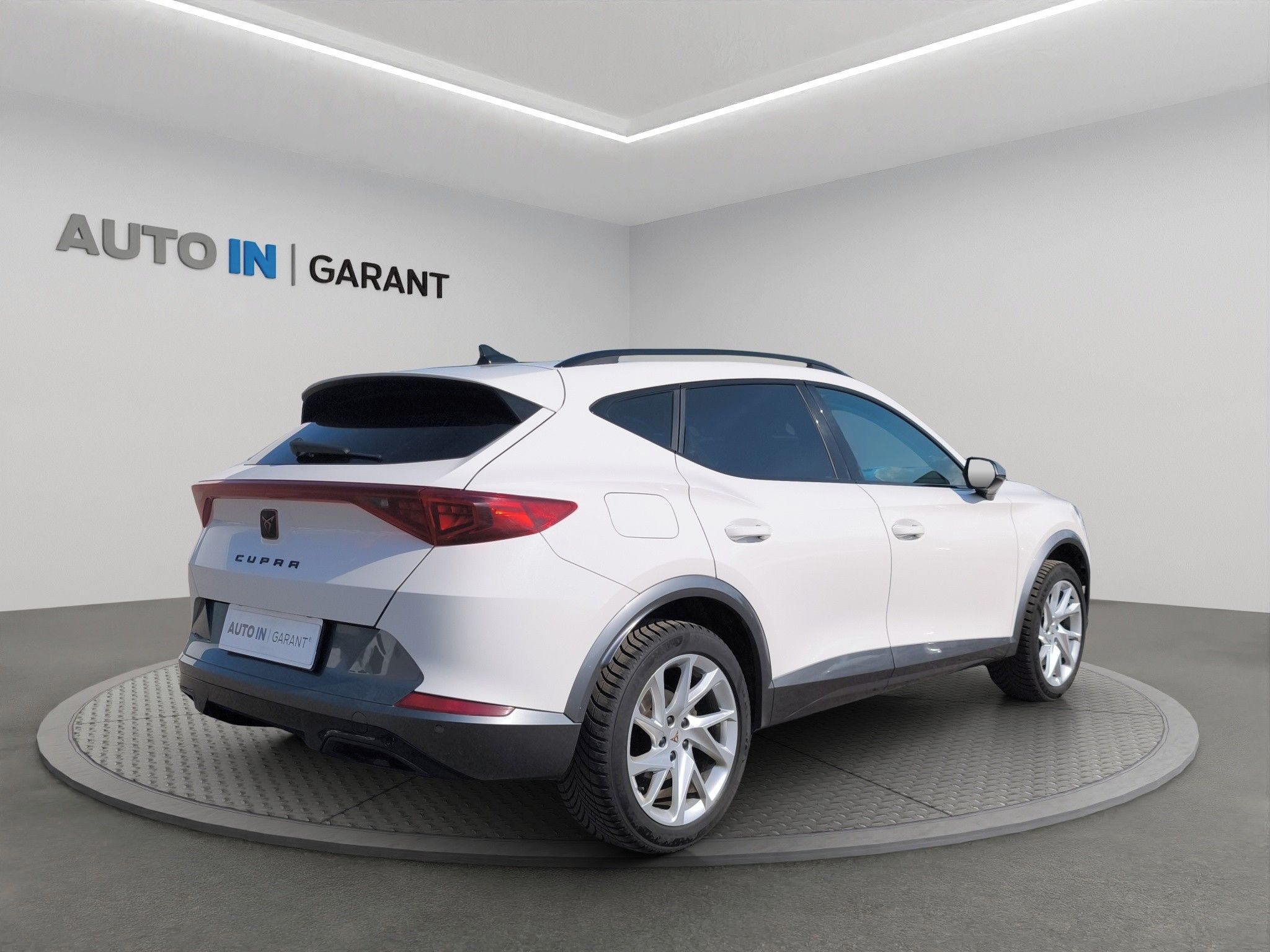 Cupra Formentor, 1.5 TSI 110kW, M6, ČR - fotka 5