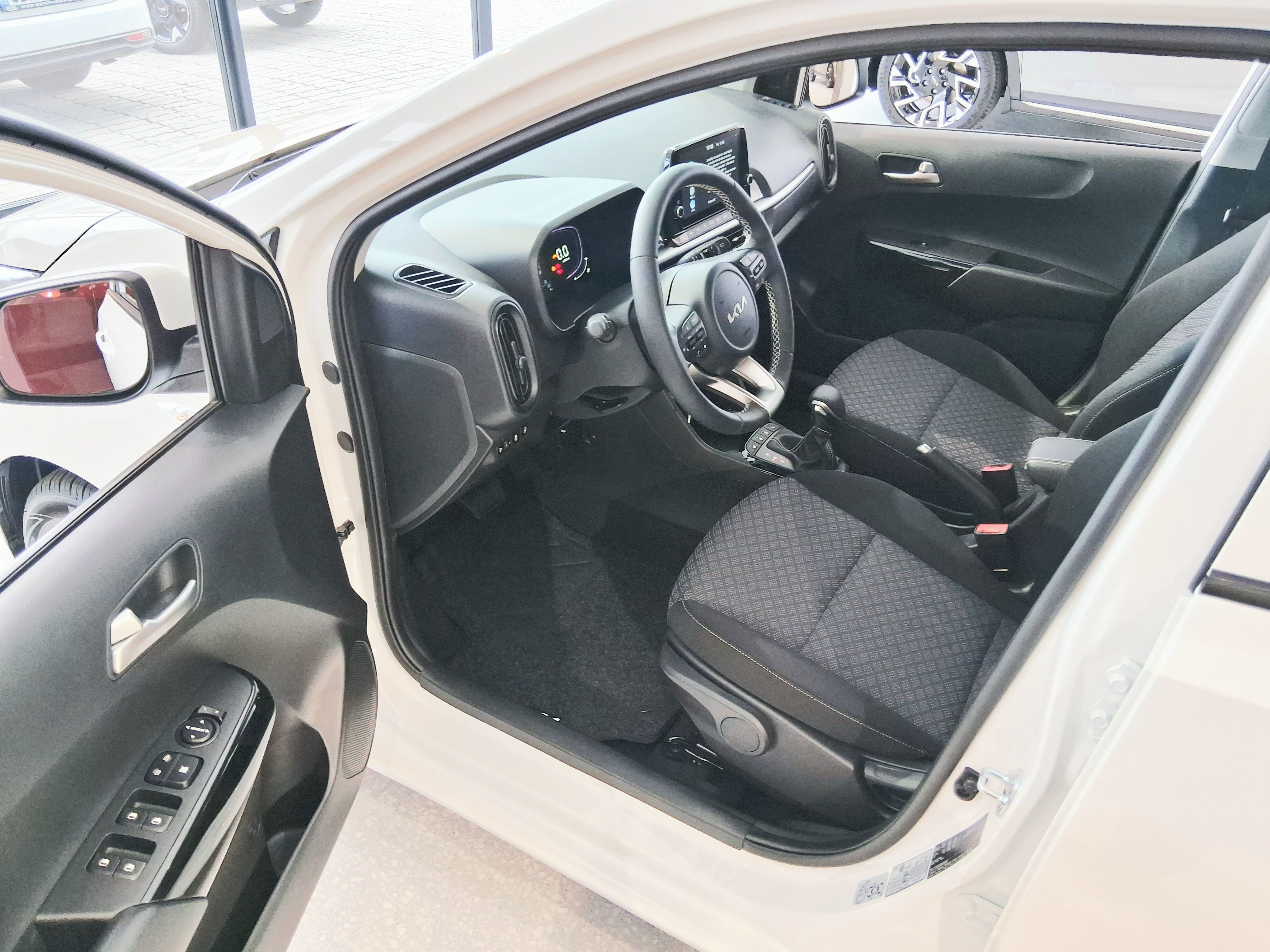 Kia Picanto, 1.0 GDI 5AMT automat 50 kW - fotka 6