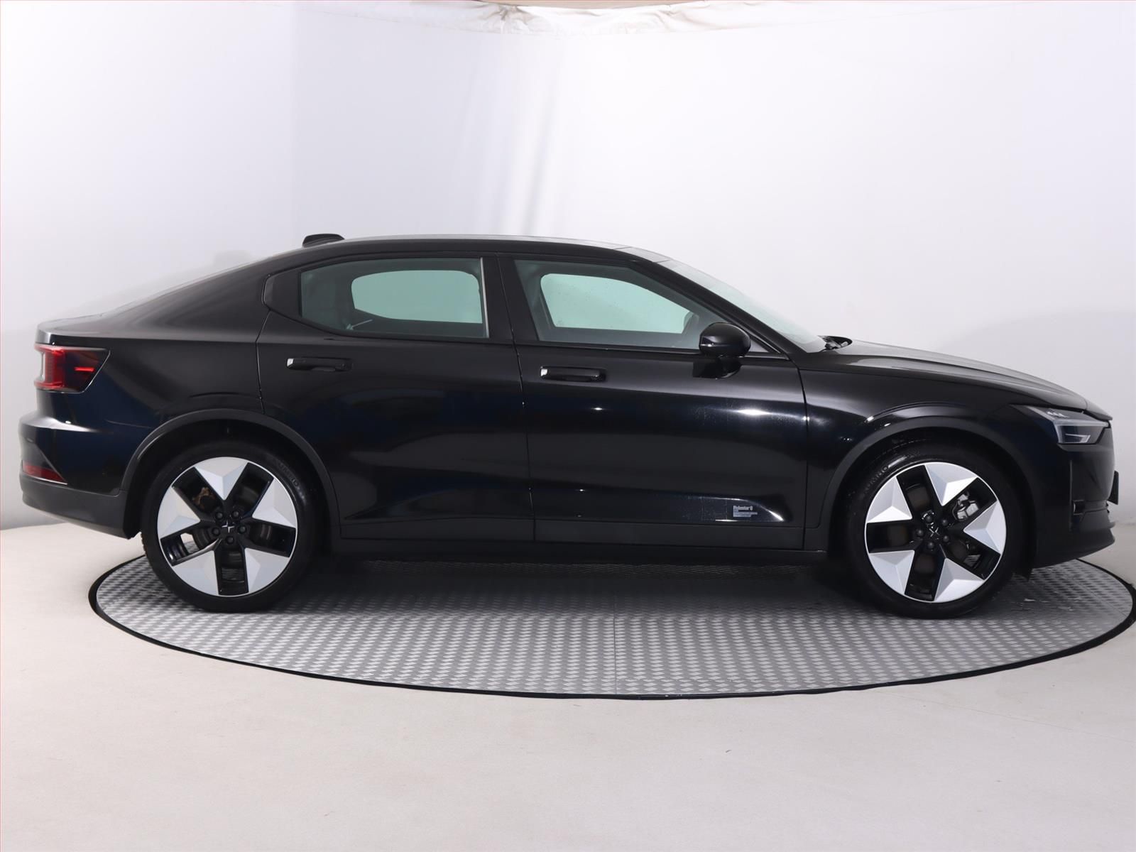 Polestar 2, Long Range 1 Motor, Automat - fotka 6