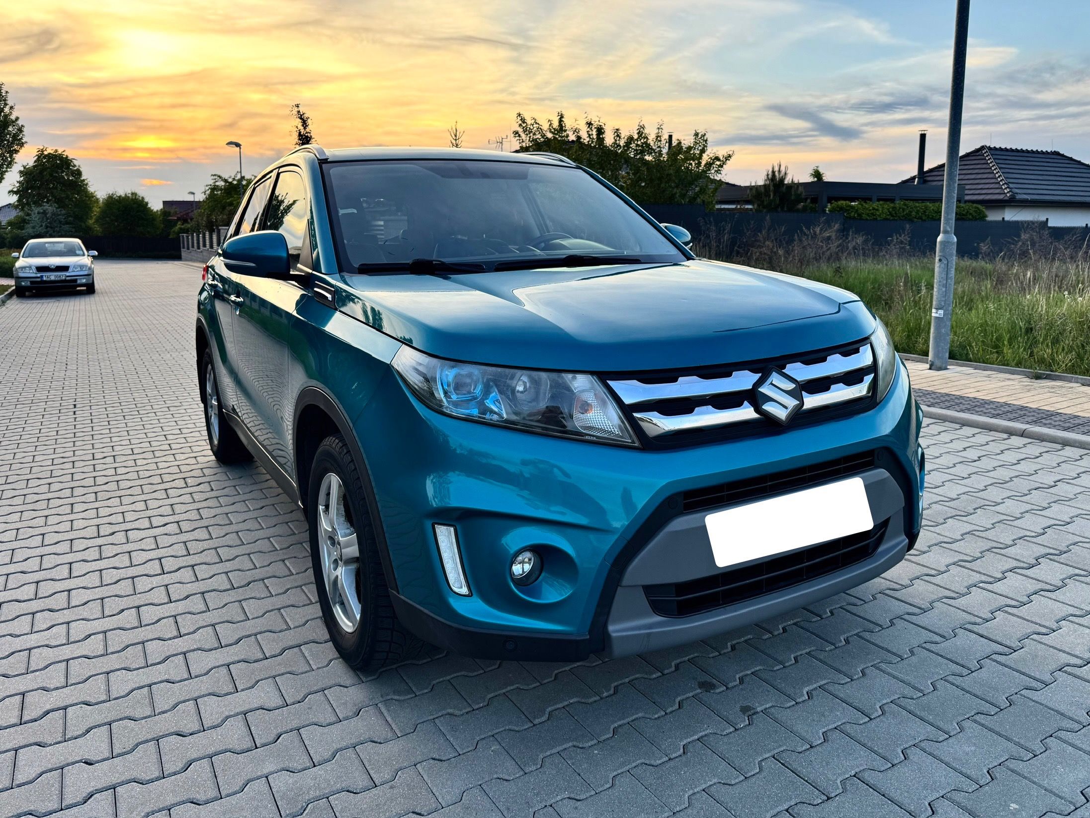 Suzuki Vitara, Exclusive,kamera,kůže&alcantar - fotka 2