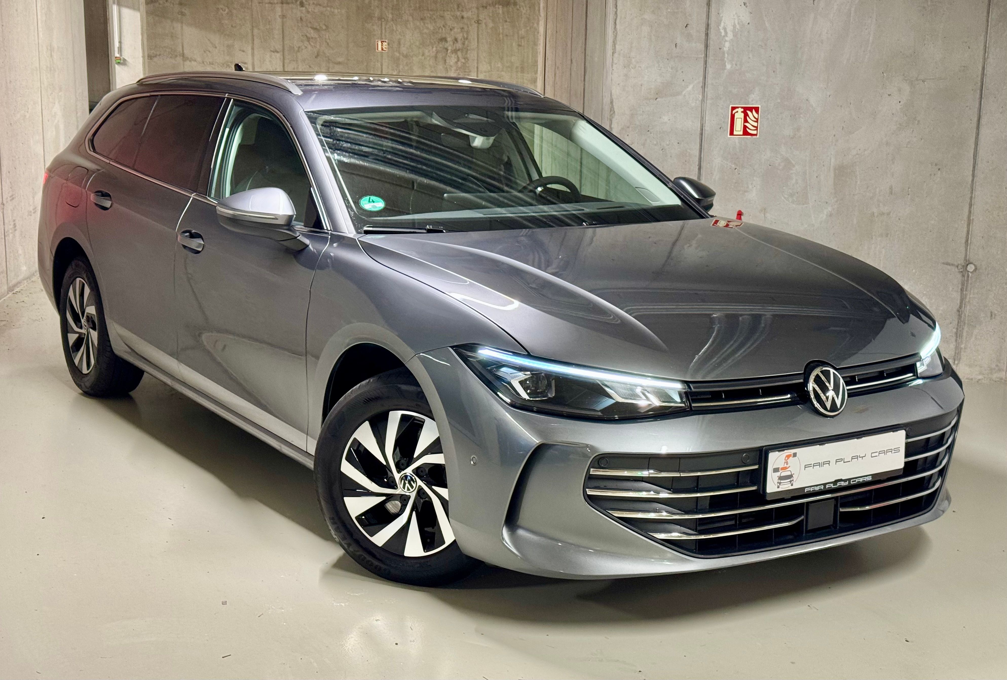 Volkswagen Passat, TDI/KAMERA/HUD/NEHAVAROVÁNO