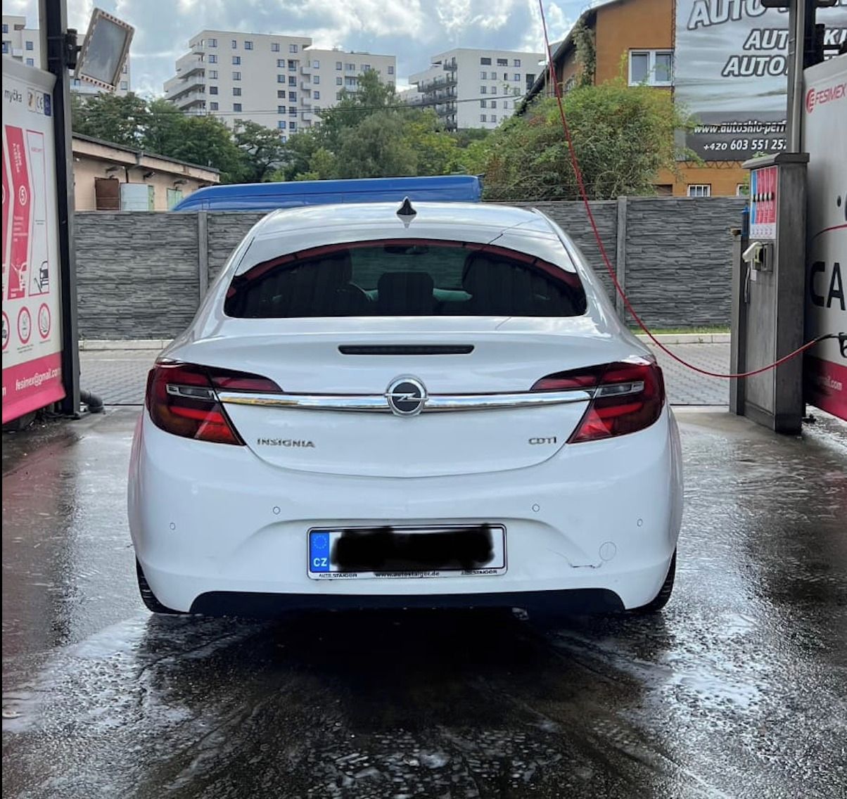 Opel Insignia, 1.6 CDTI Automat, Plný servis - fotka 4