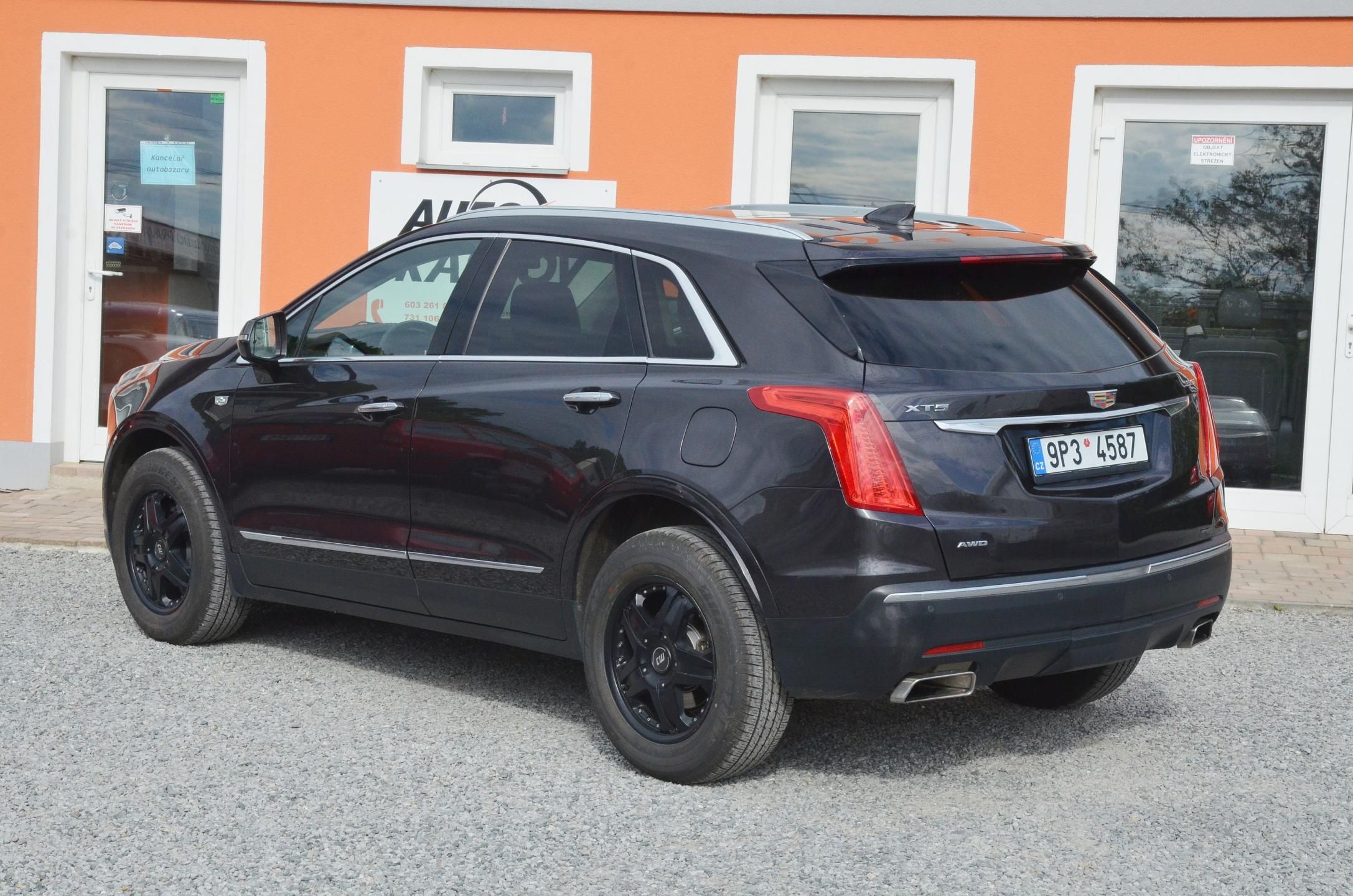 Cadillac XT5, 3.6 V6 231kW AWD Premium - fotka 4