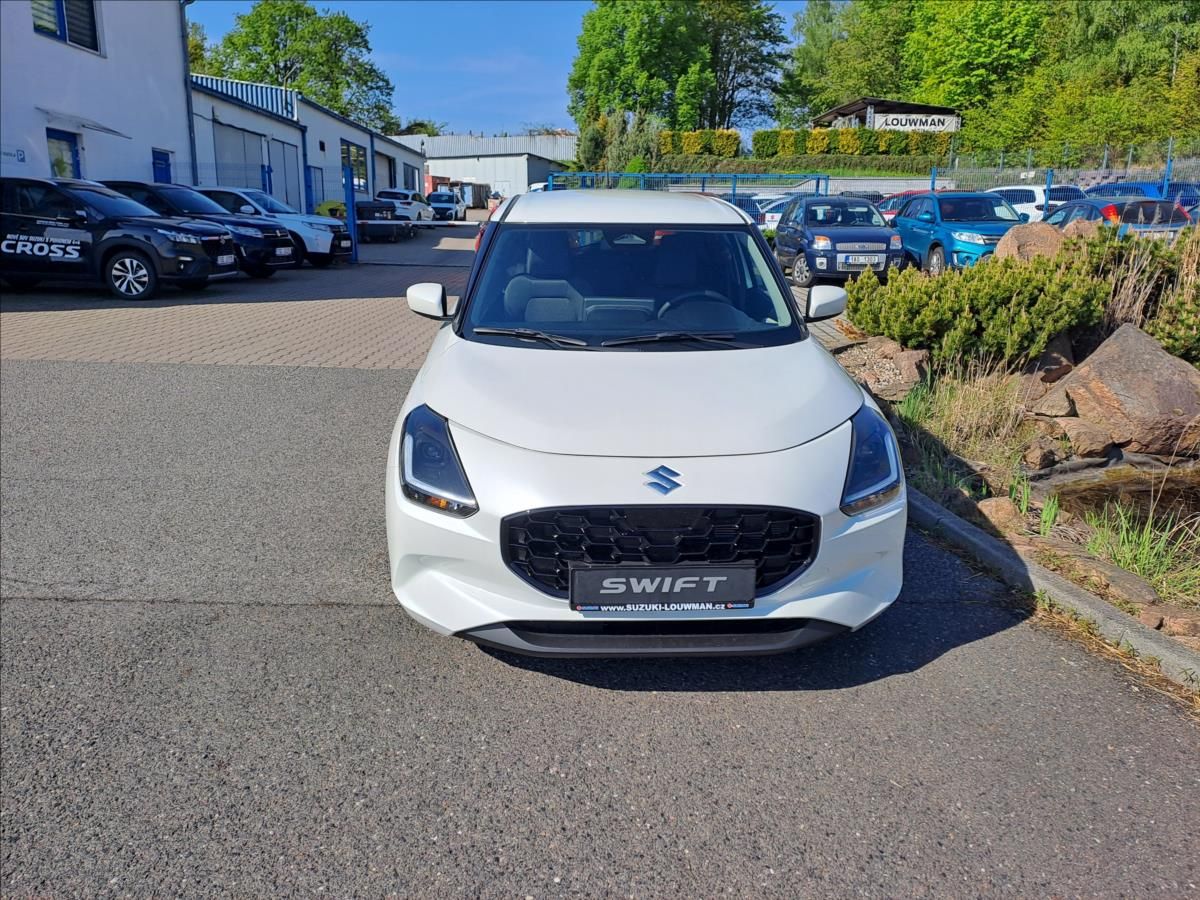 Suzuki Swift, 1,2   1,2 PREMIUM HYBRID MY26 - fotka 2