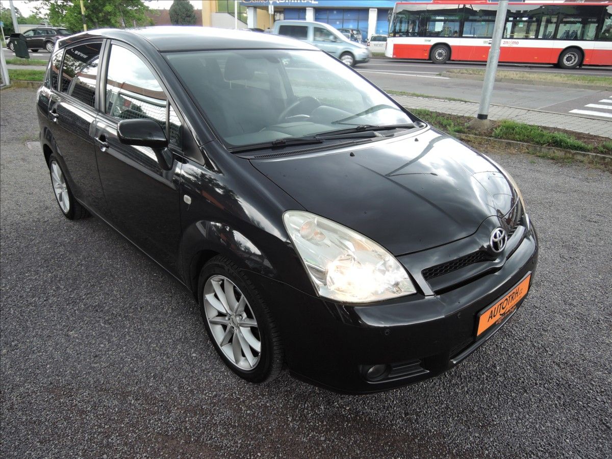 Toyota Corolla Verso, 2,2 D-4D Tažné Senzory - fotka 2