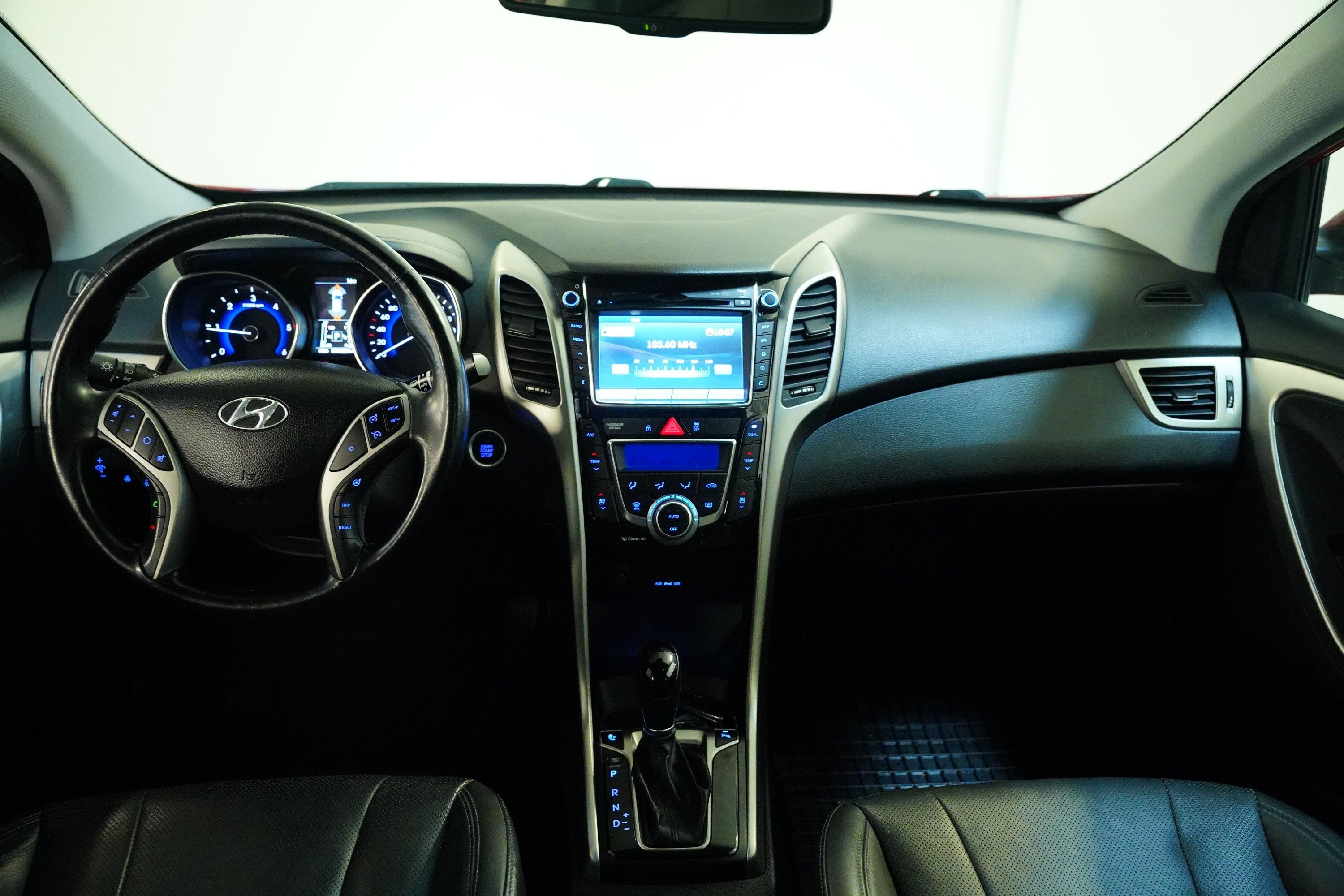 Hyundai i30, 1.6 CRDi 100KW - fotka 5