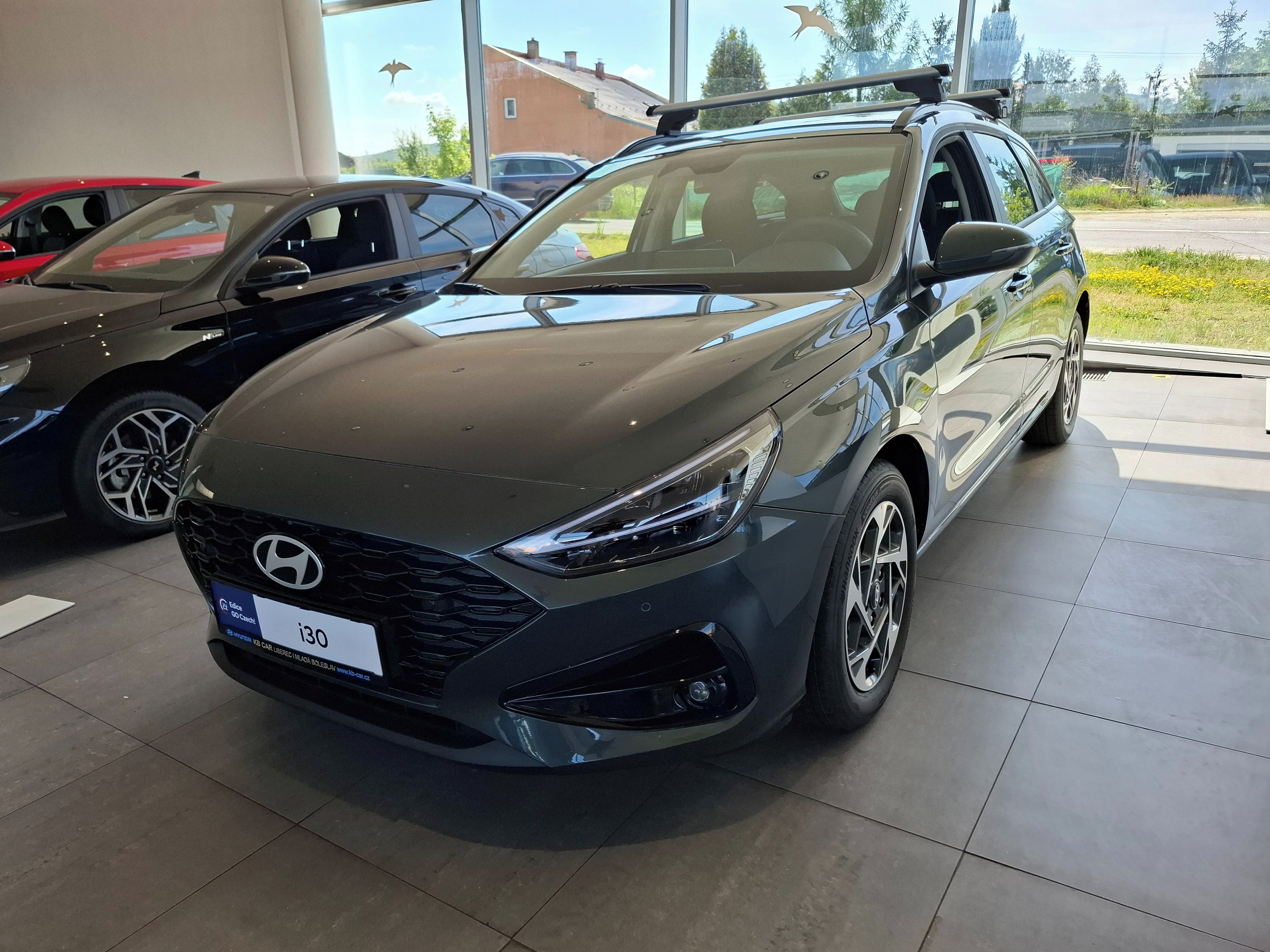 Hyundai i30, 1,0TGDI 85kW GO CZECH FWD MT - fotka 2