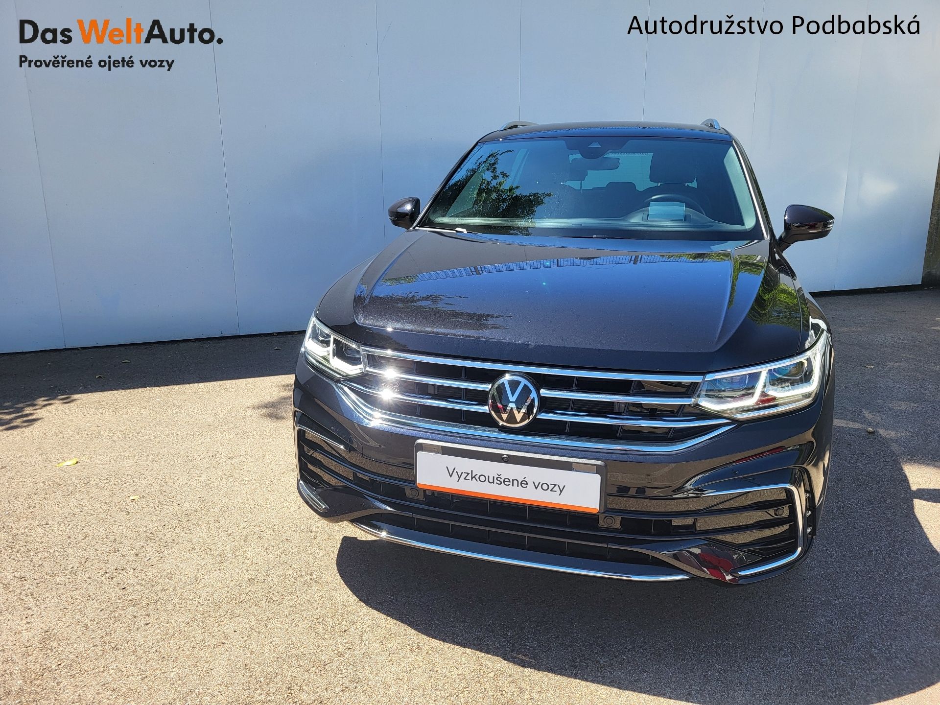 Volkswagen Tiguan, Tiguan R-Line 1,4 TSI / 180 kW - fotka 4