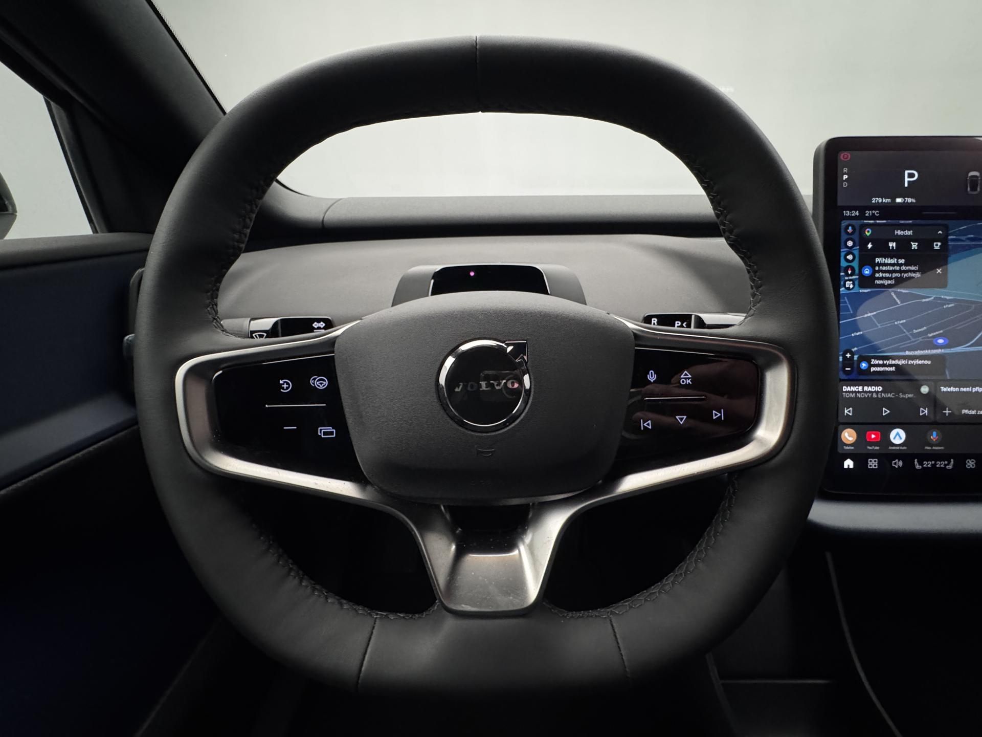 Volvo EX30, PURE ELECTRIC EXTENDED PLUS - fotka 3