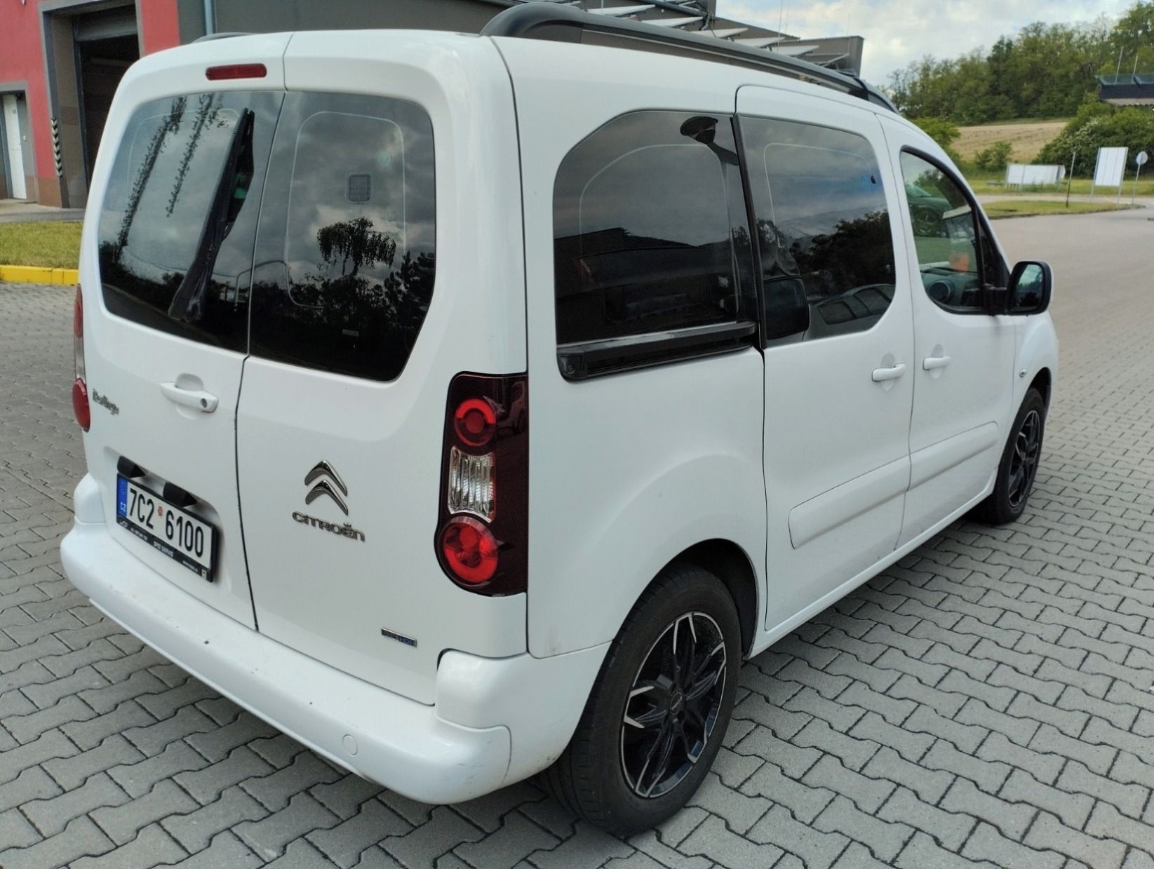 Citroën Berlingo, 1.6 HDi, 2x posuvné dveře - fotka 6