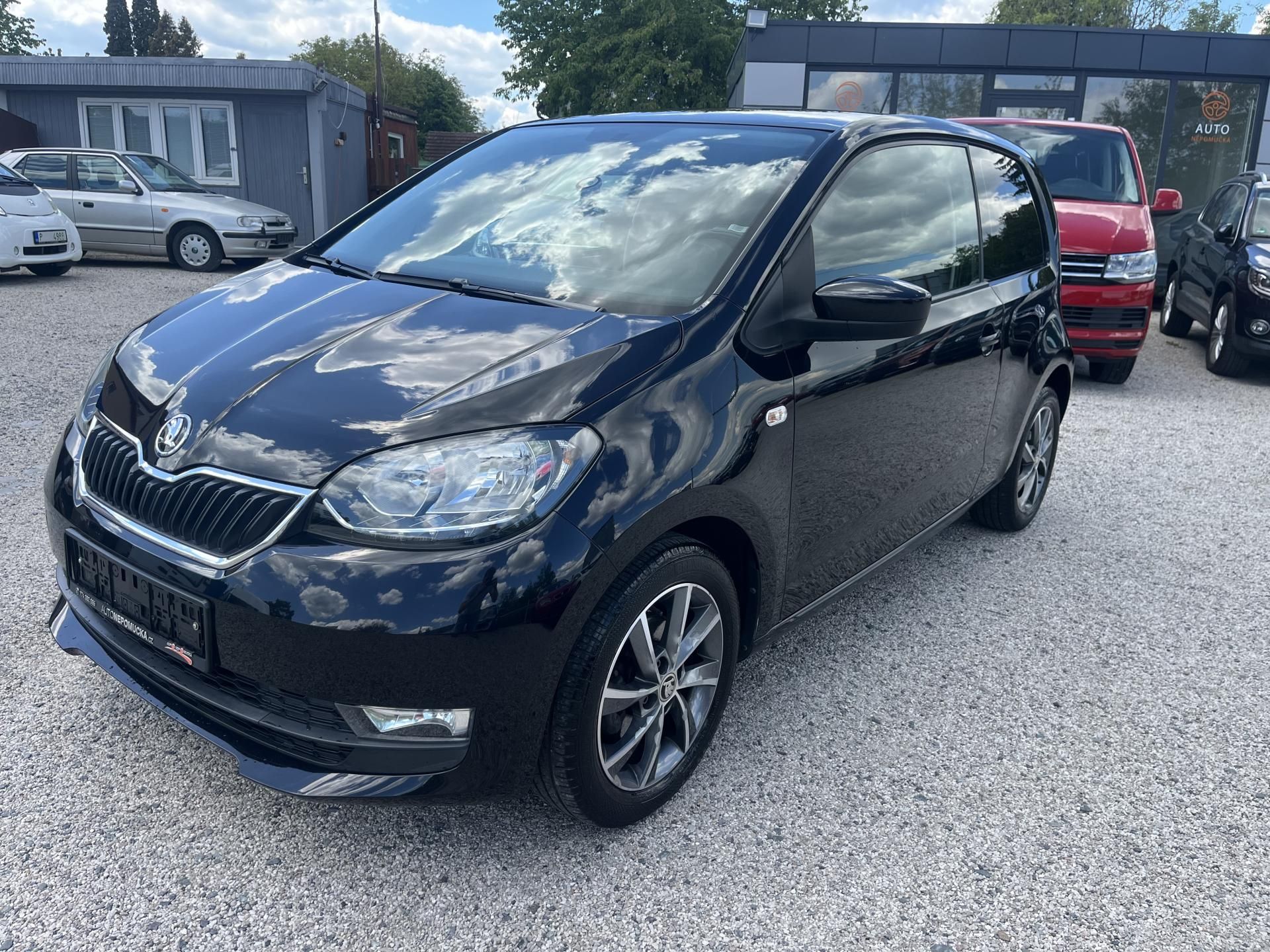 Škoda Citigo, 1.0MPi 44kw 77000km!! - fotka 3