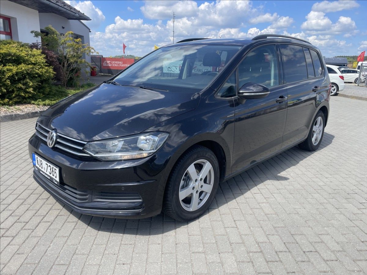 Volkswagen Touran, 2,0 TDi 110kw Highline Panoram