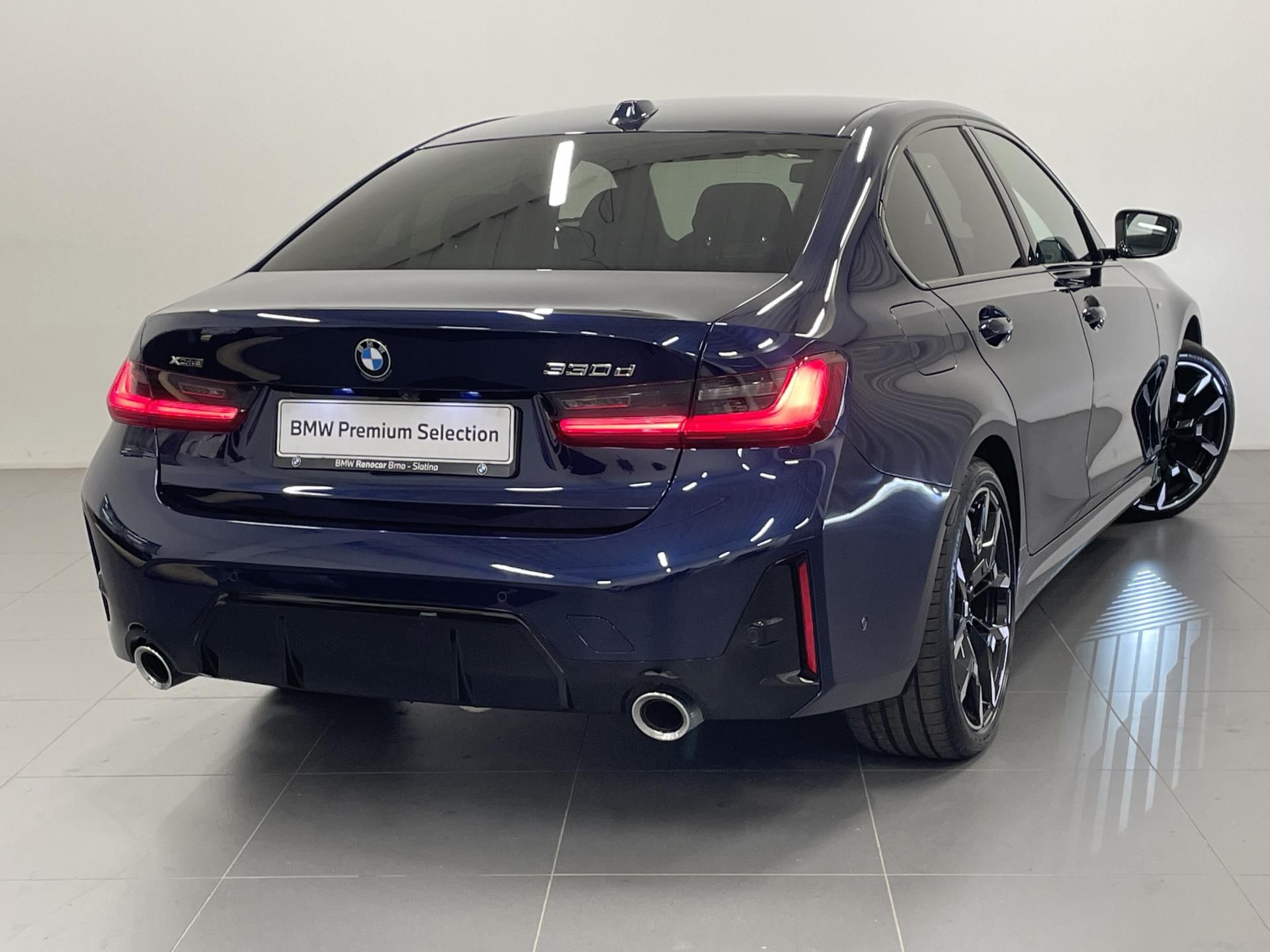 BMW Řada 3, 330D xDrive Tažné Harman - fotka 2