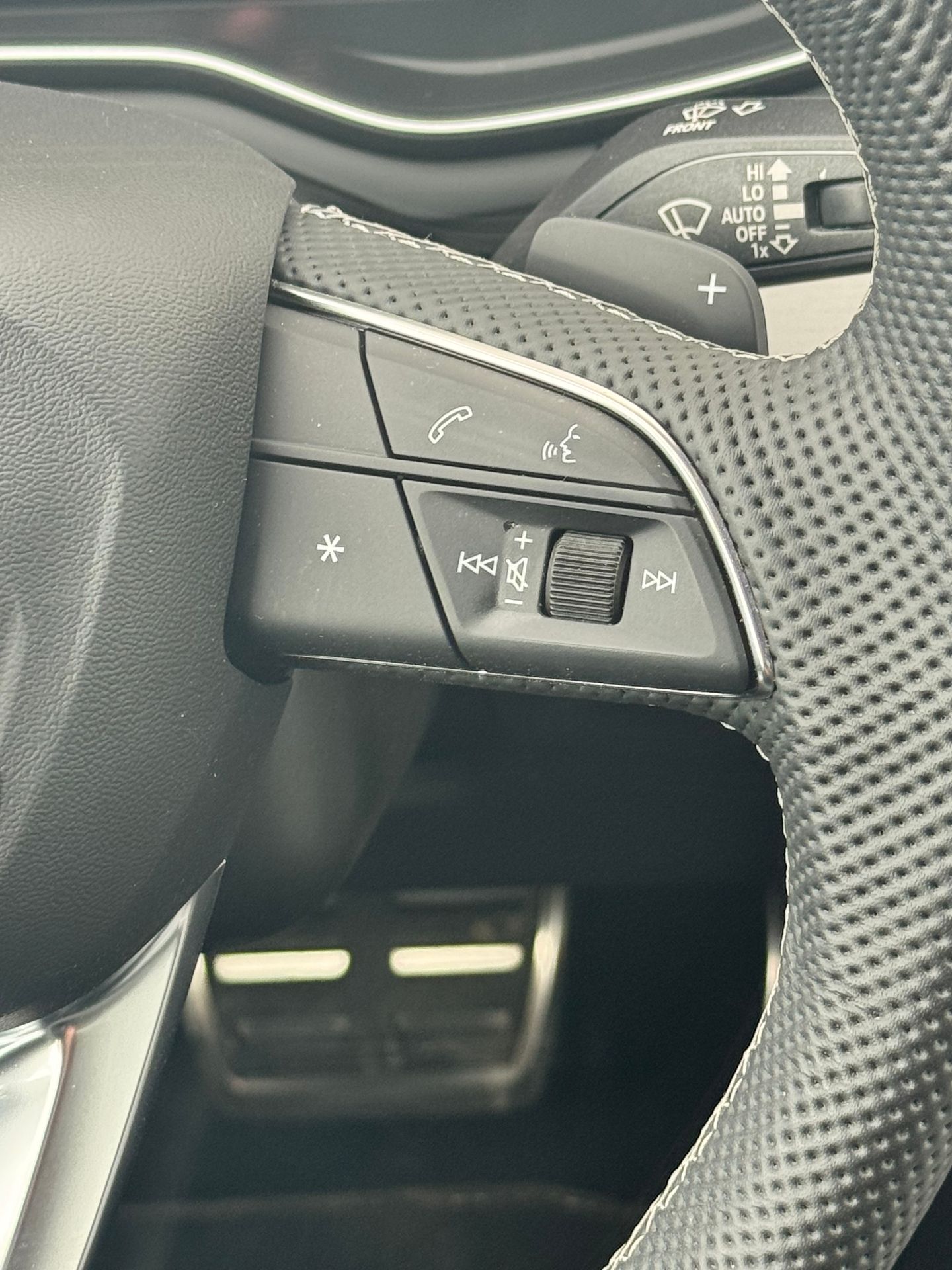 Audi A5, 2.0 40 TDI quattro S line - fotka 6