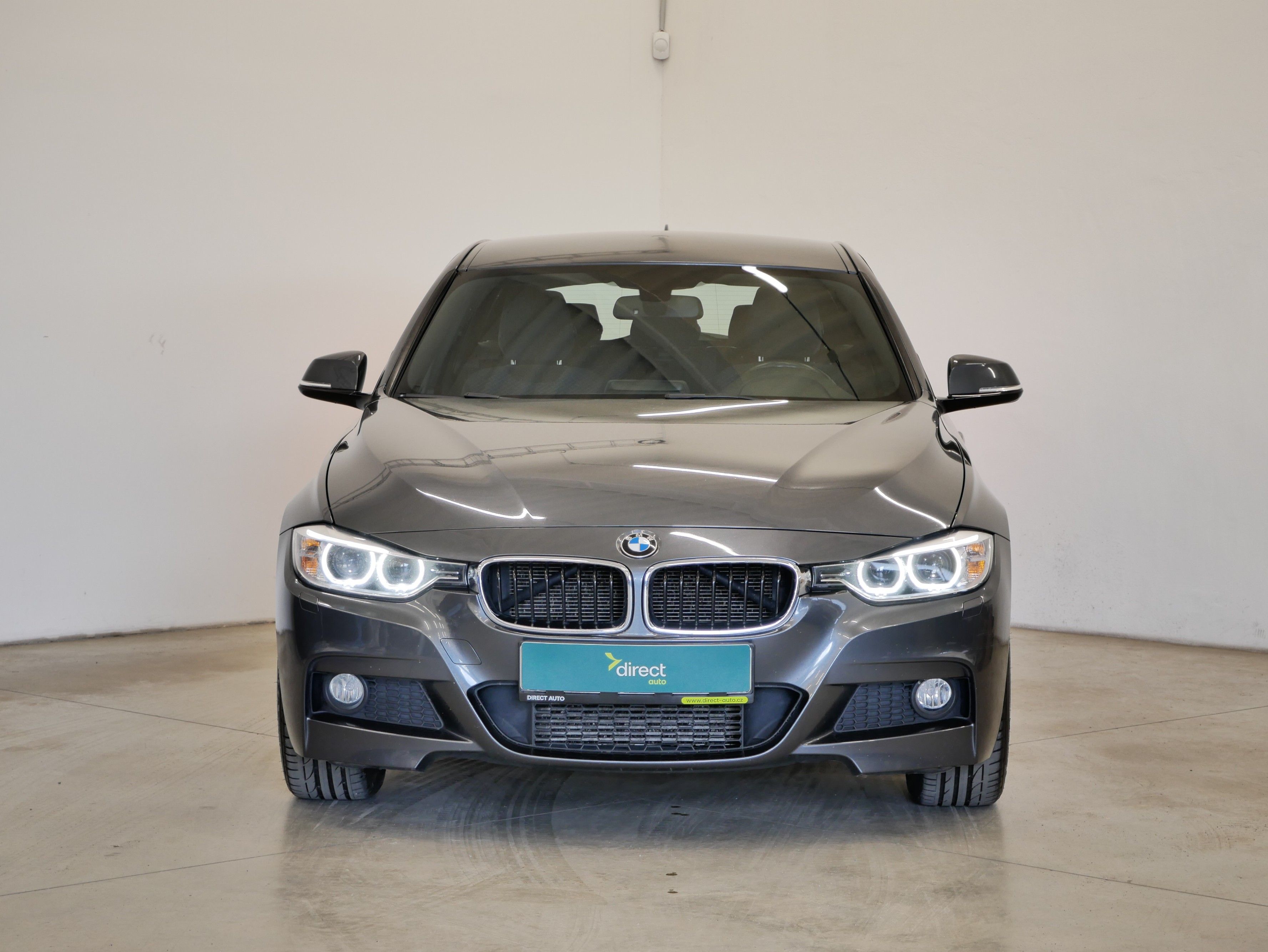 BMW Řada 3, 320D 135 kW xDrive - fotka 4