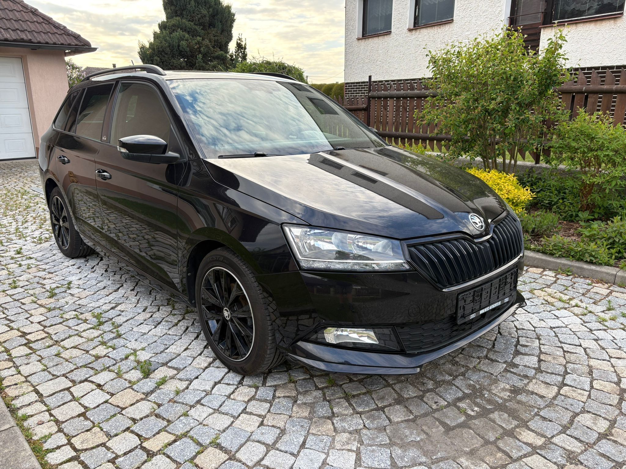 Škoda Fabia, 1,0 TSI 70KW Monte Carlo - fotka 5