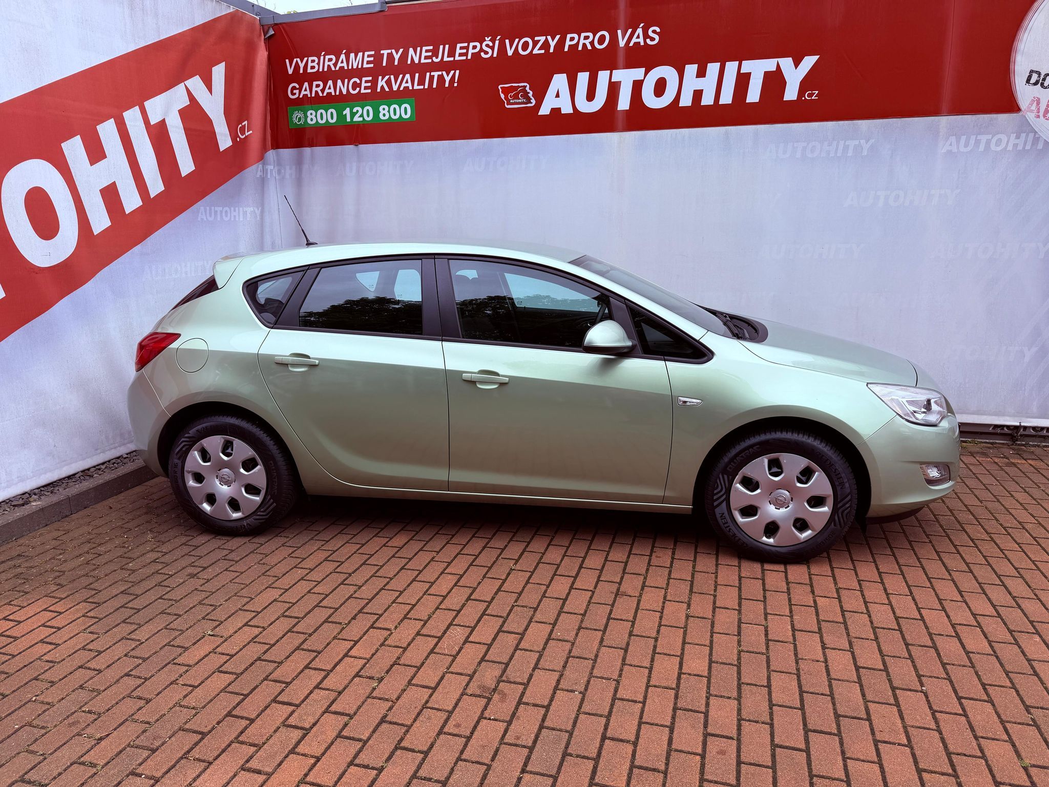 Opel Astra, 1.4 EcoTec Design Edition - fotka 5