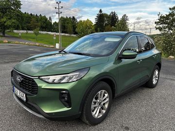 Titanium 2.5 HEV 132kW