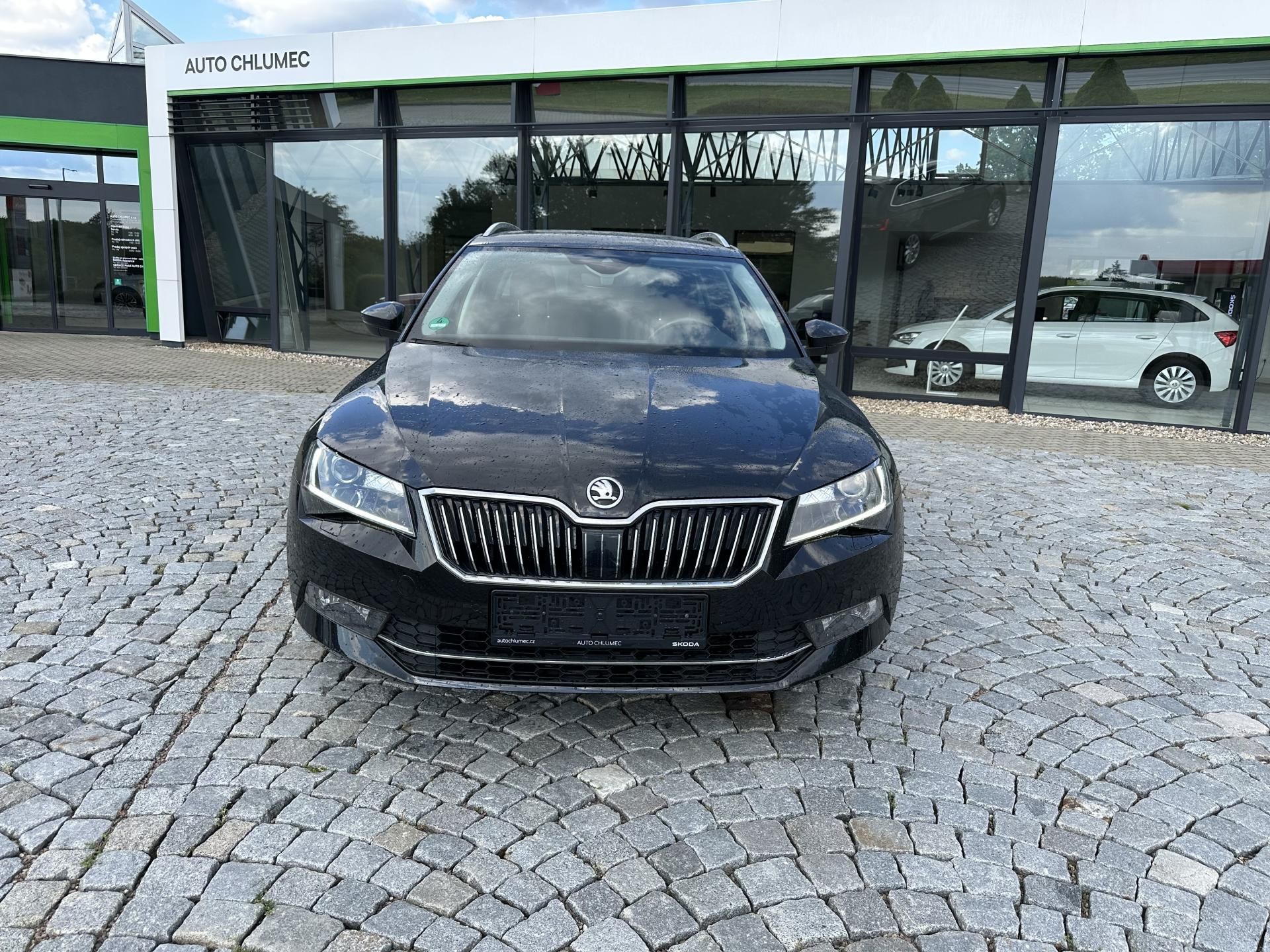 Škoda Superb, 2.0 TDI Style - fotka 2