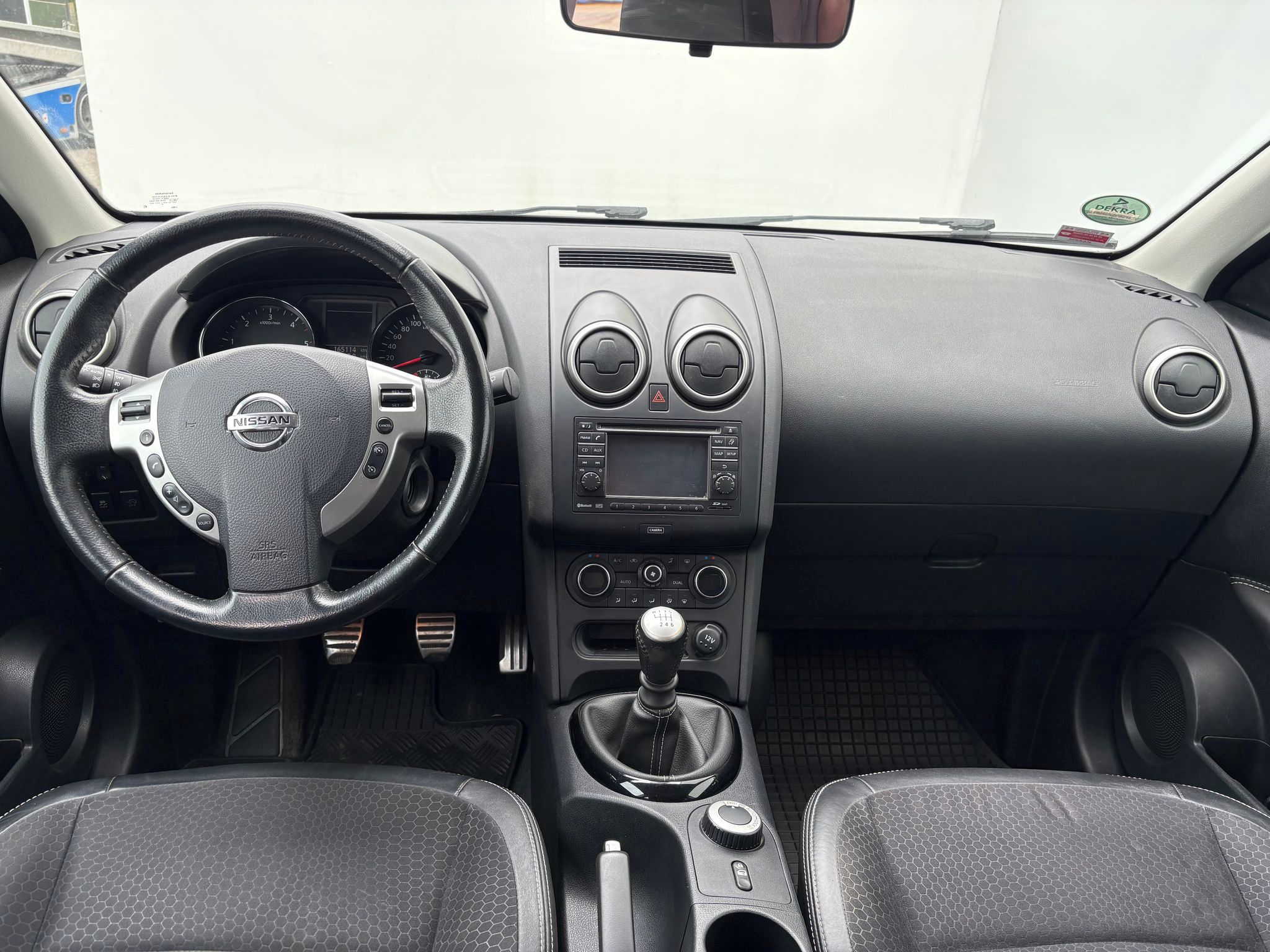 Nissan Qashqai, 1.6dCi, 96kW, 4x4, Kamera 1Maj - fotka 5