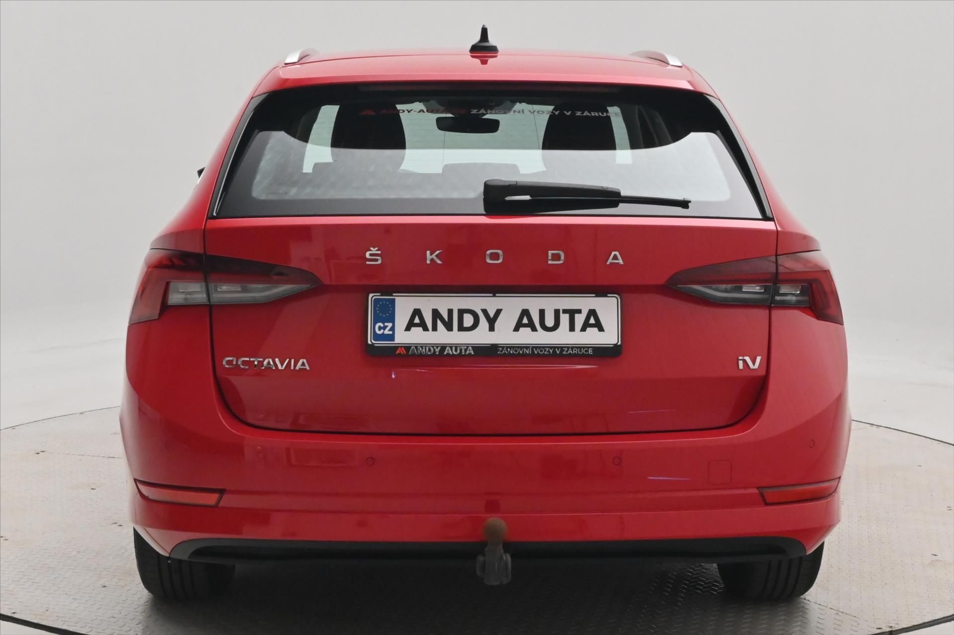 Škoda Octavia, 1,4 TSI iV 110kW DSG Style VŮZ - fotka 6
