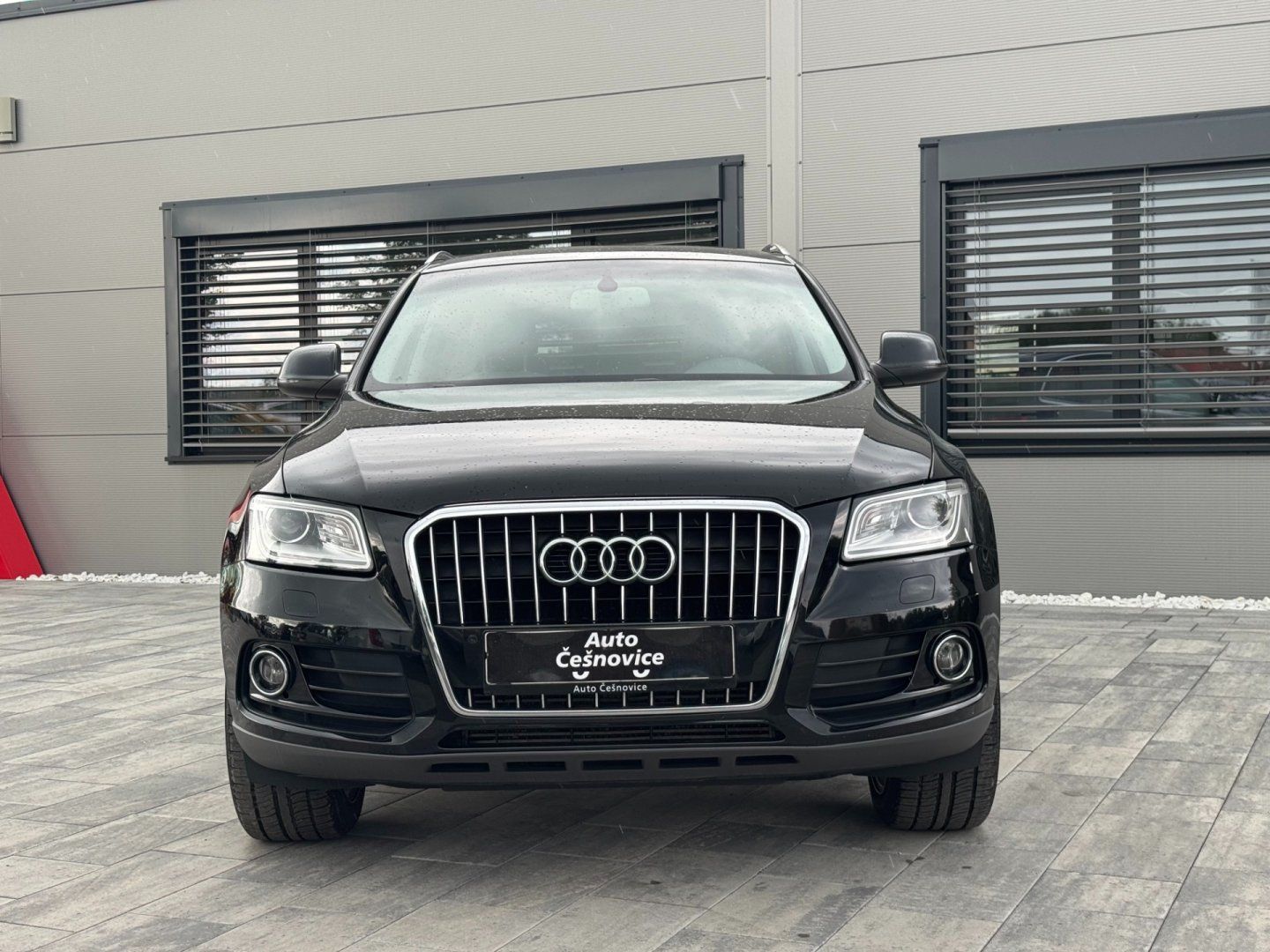 Audi Q5, 2,0 TFSI 165 KW Quattro Aut. - fotka 2